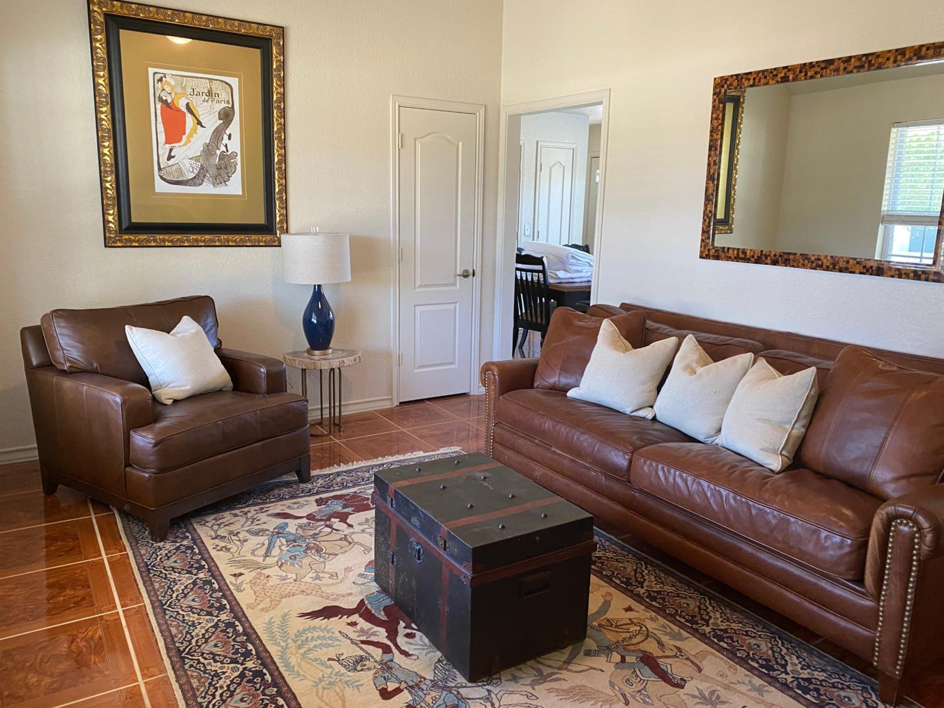 Three-Bedroom House photo 1