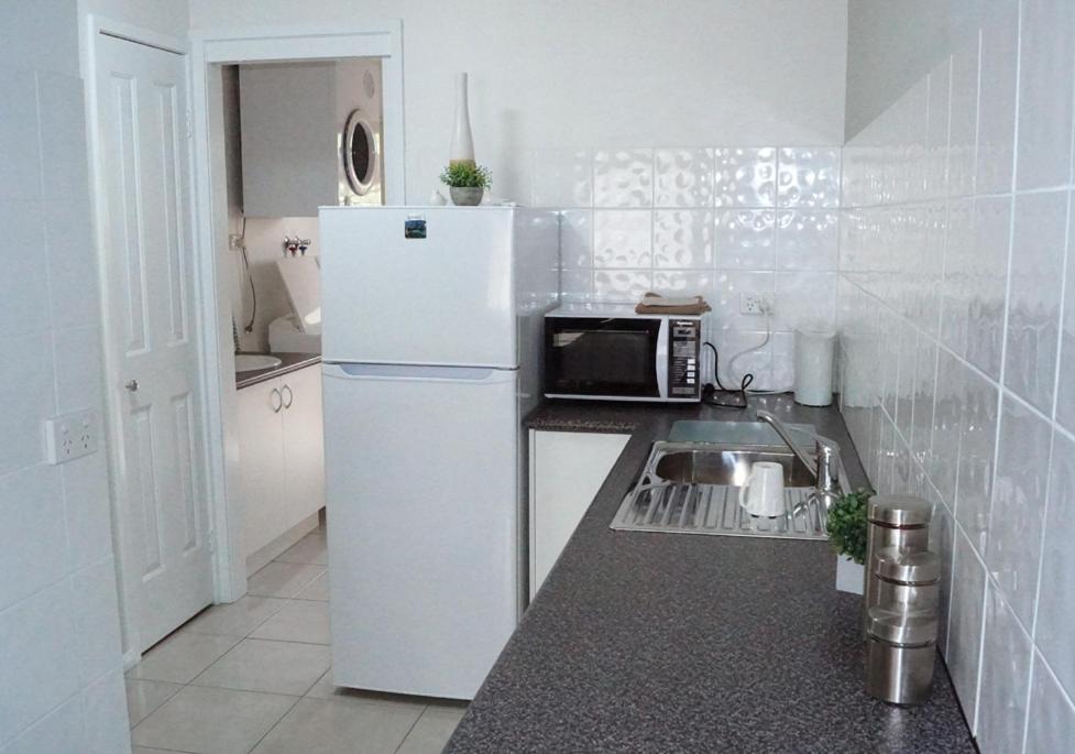 Two-Bedroom Apartment - Photo 16