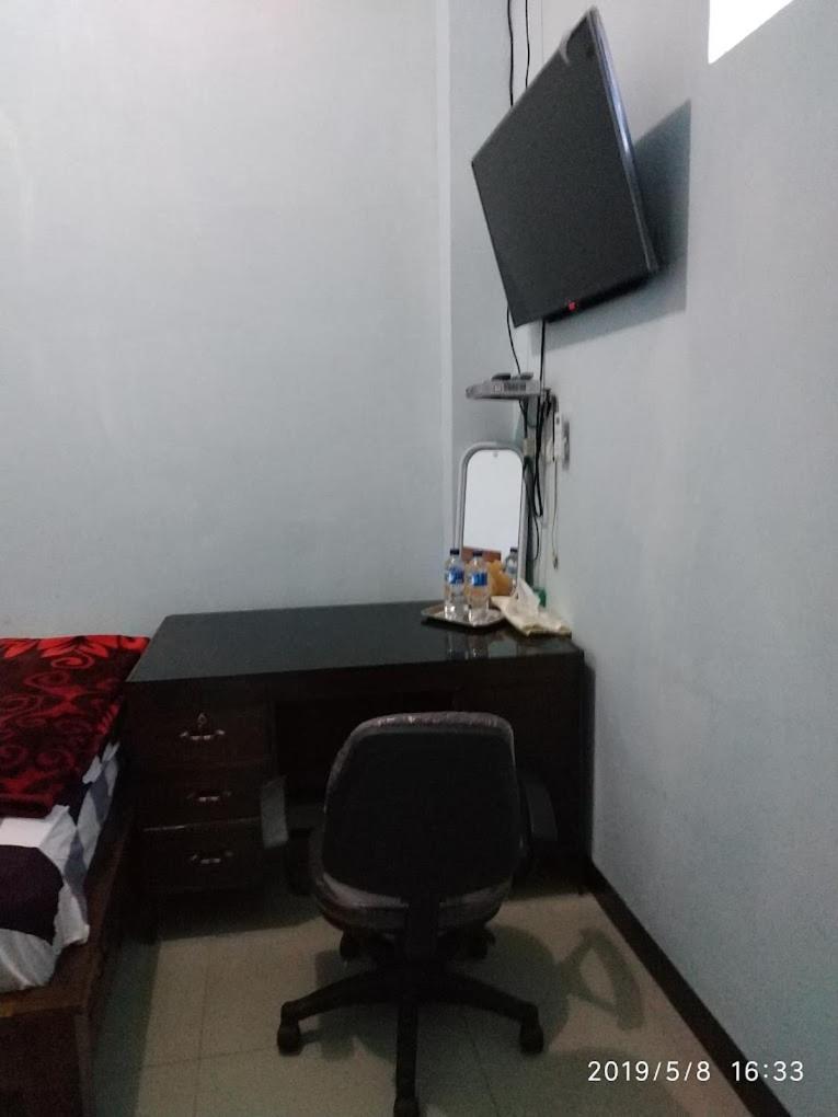 Economy Double Room photo 1
