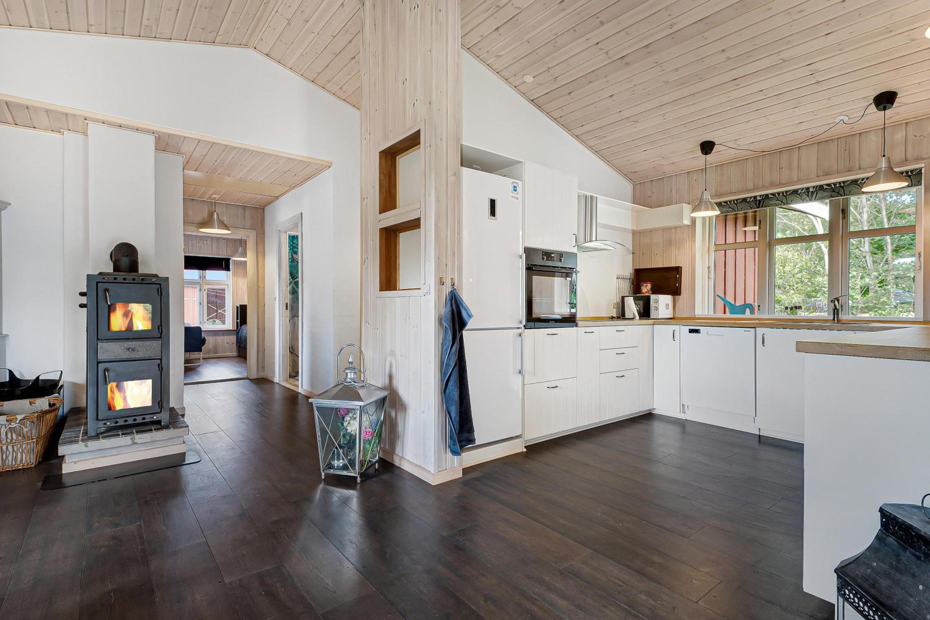 Two-Bedroom Holiday Home photo 2