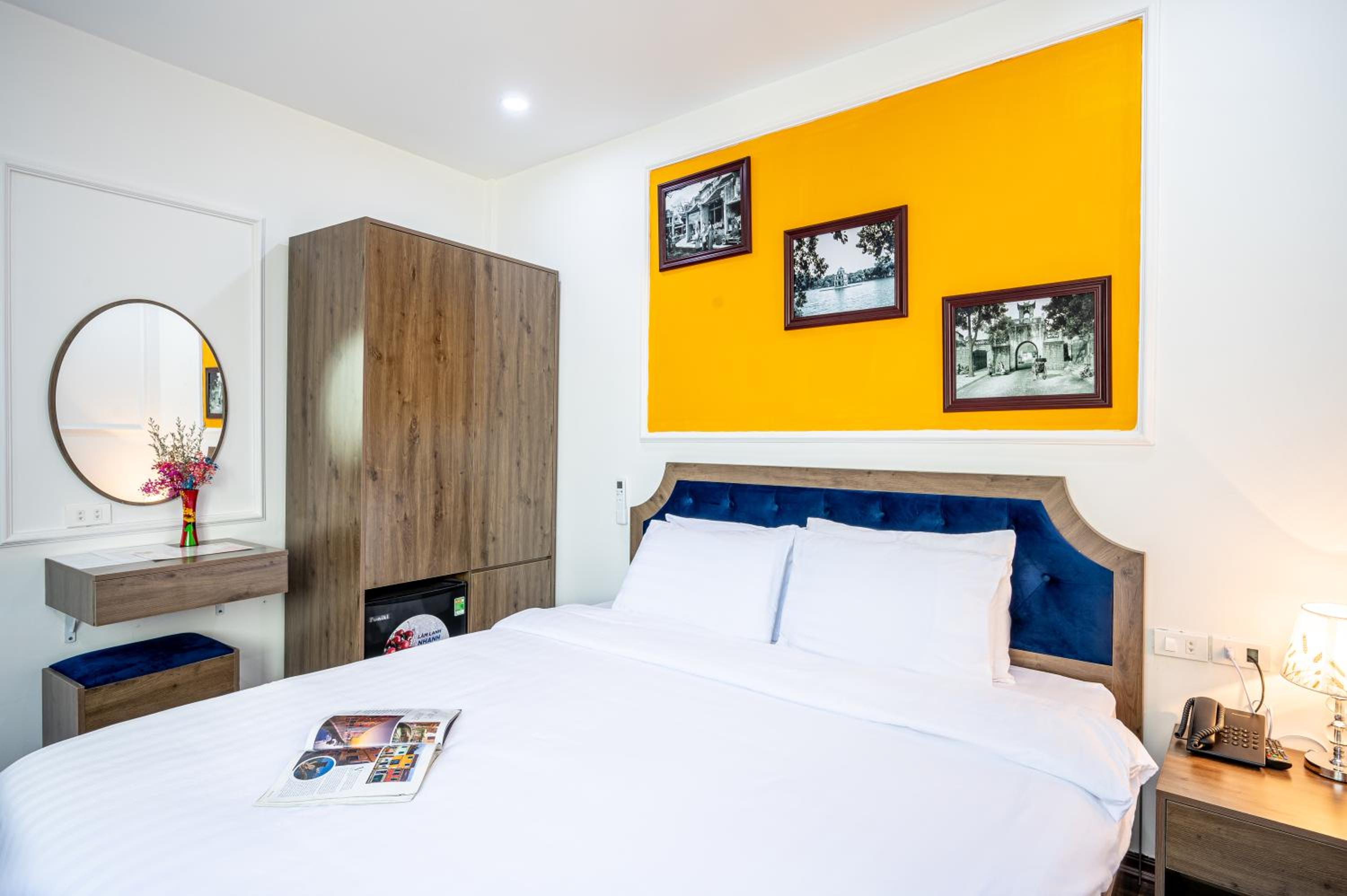 Deluxe Queen Room