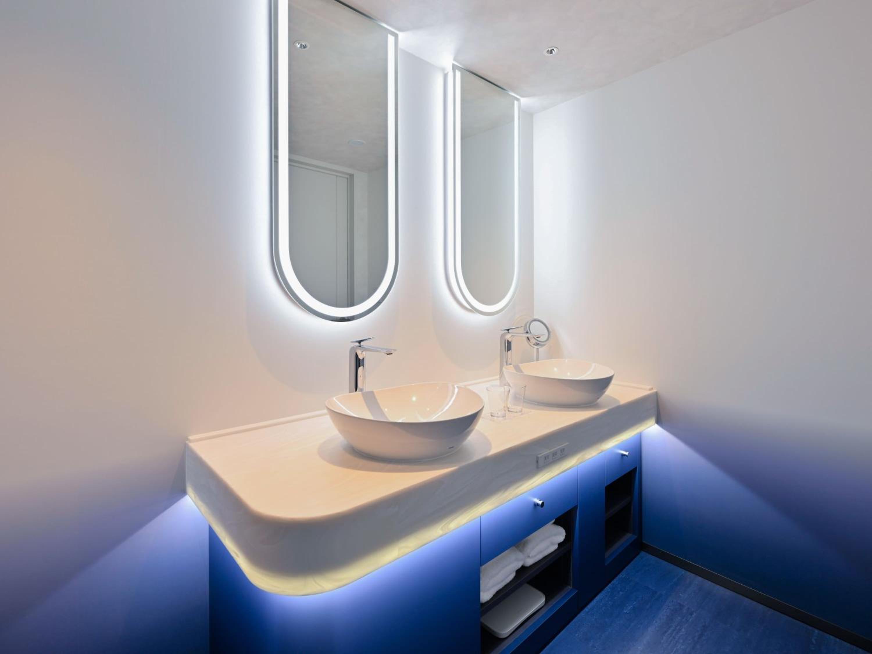 King Room with Sea View photo 3