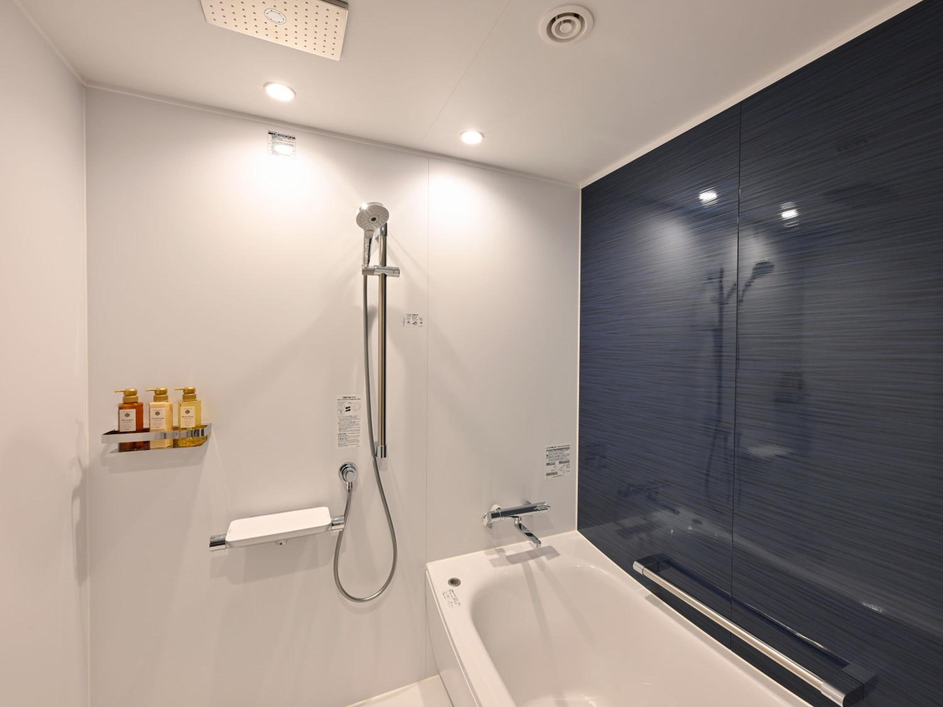 Superior Twin Room with Sea View photo 2