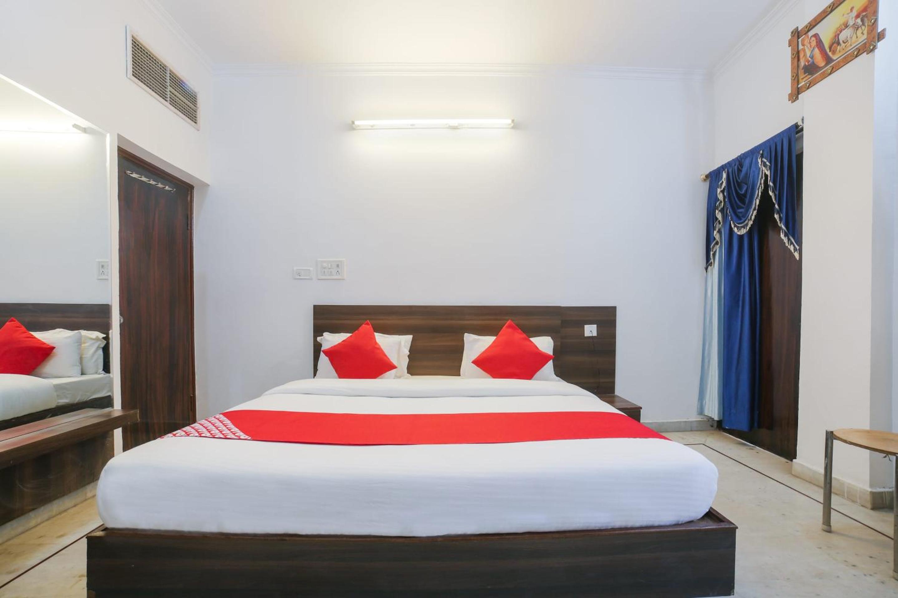 Classic Triple Room