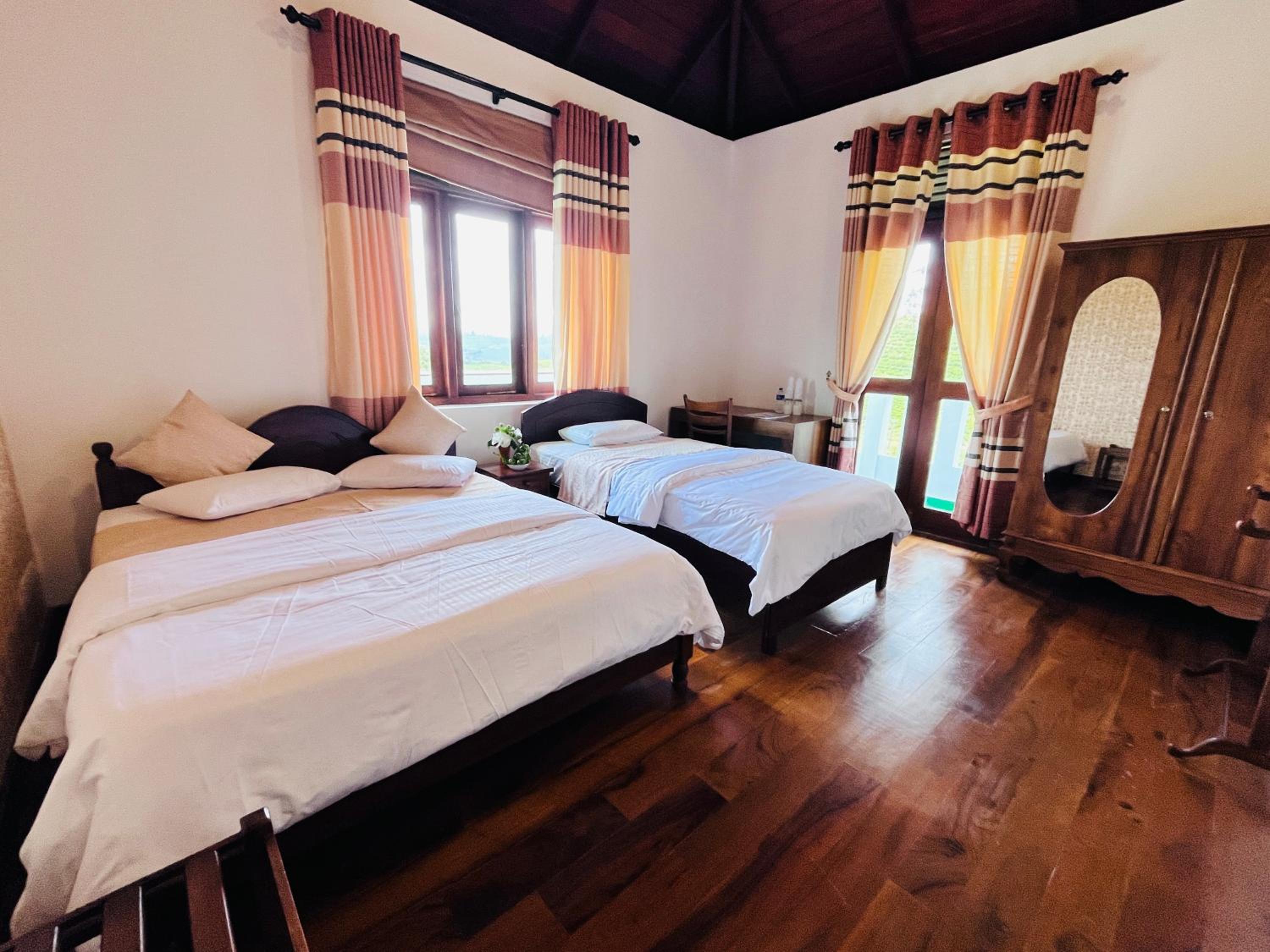 Basic Triple Room
