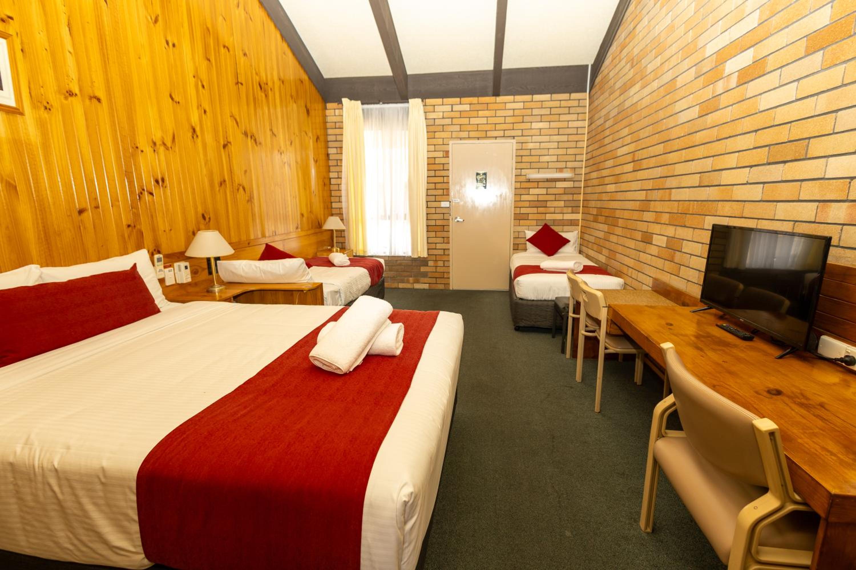 Triple Room photo 3