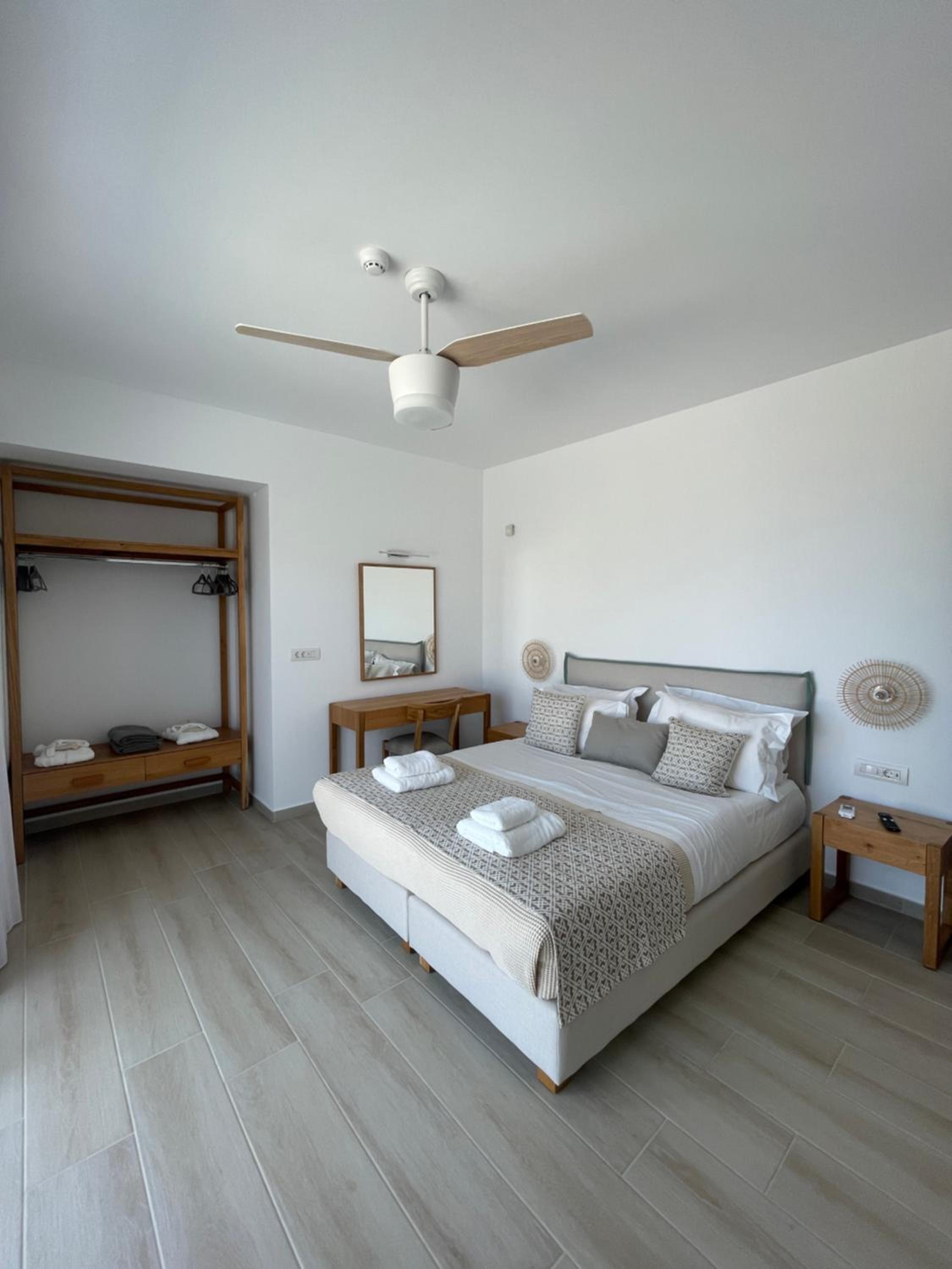 Three-Bedroom Villa photo 1