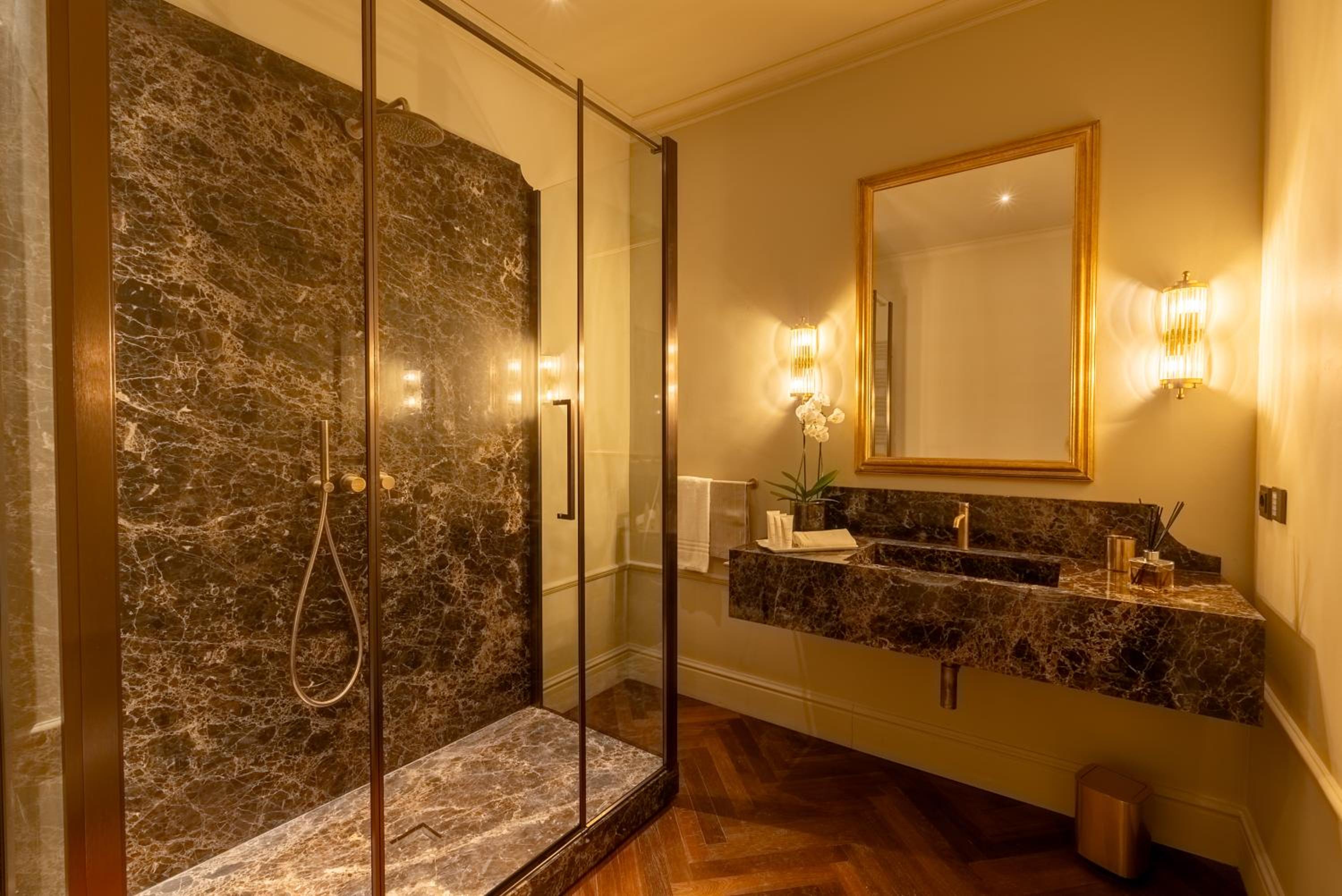 Suite with Terrace photo 2