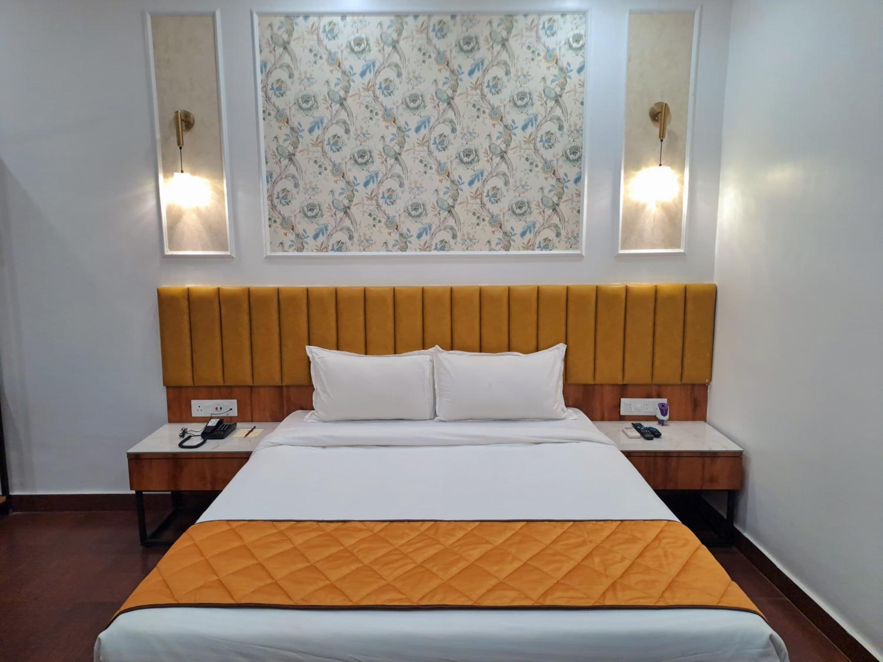 Economy Double Room photo 1