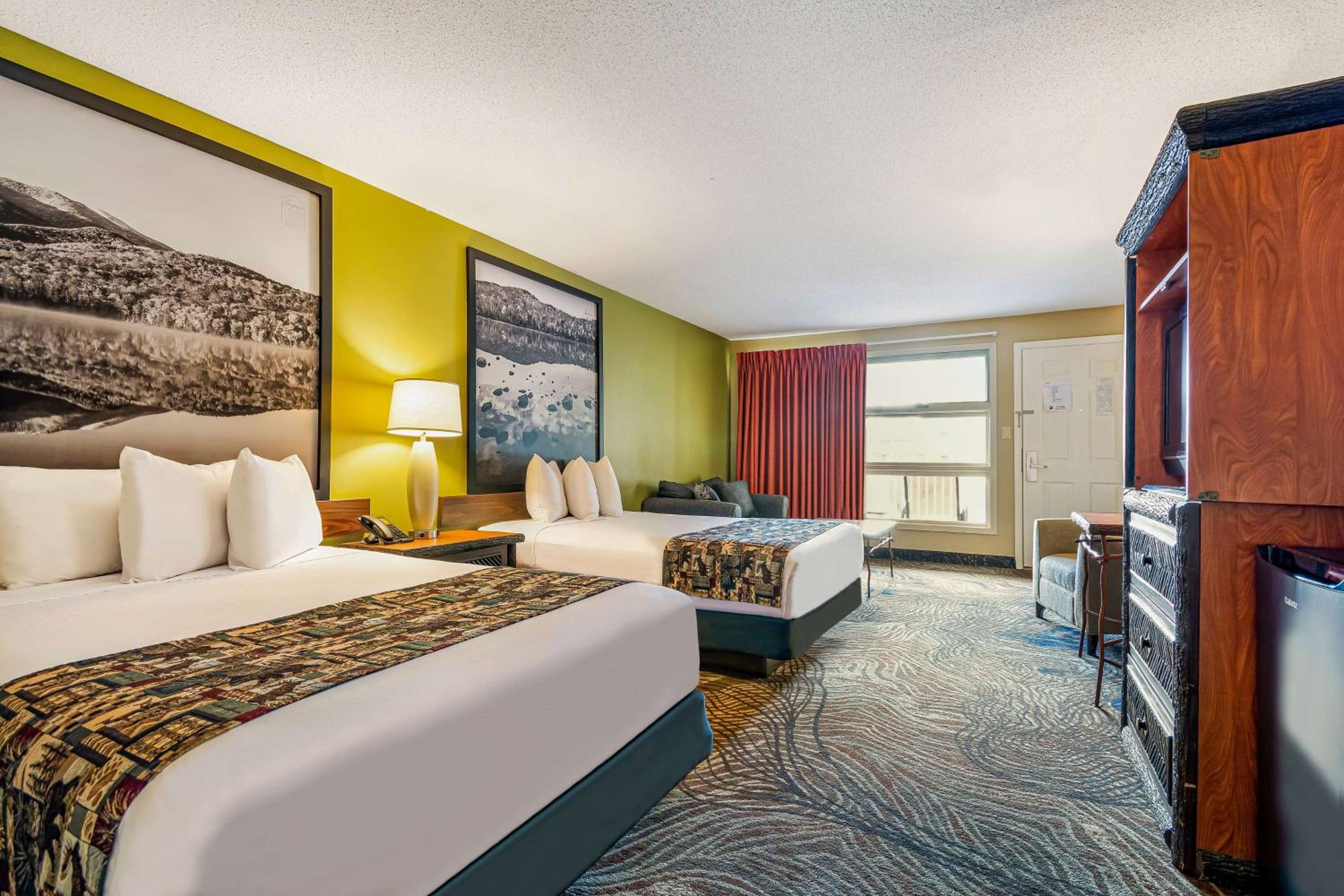 Superior Double Room with Two Double Beds - Non-Smoking - Photo 2