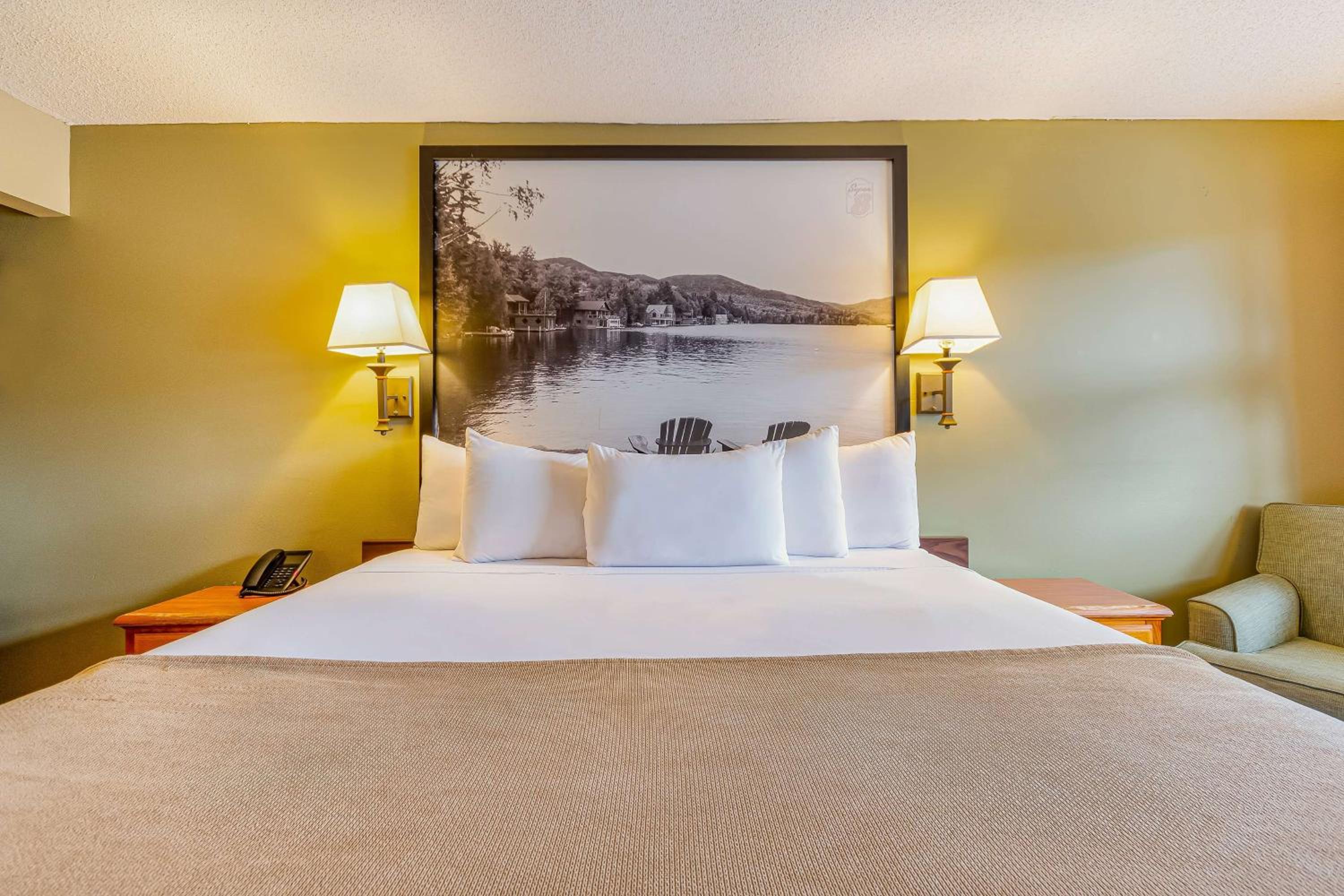 King Room - Non-Smoking - Photo 1