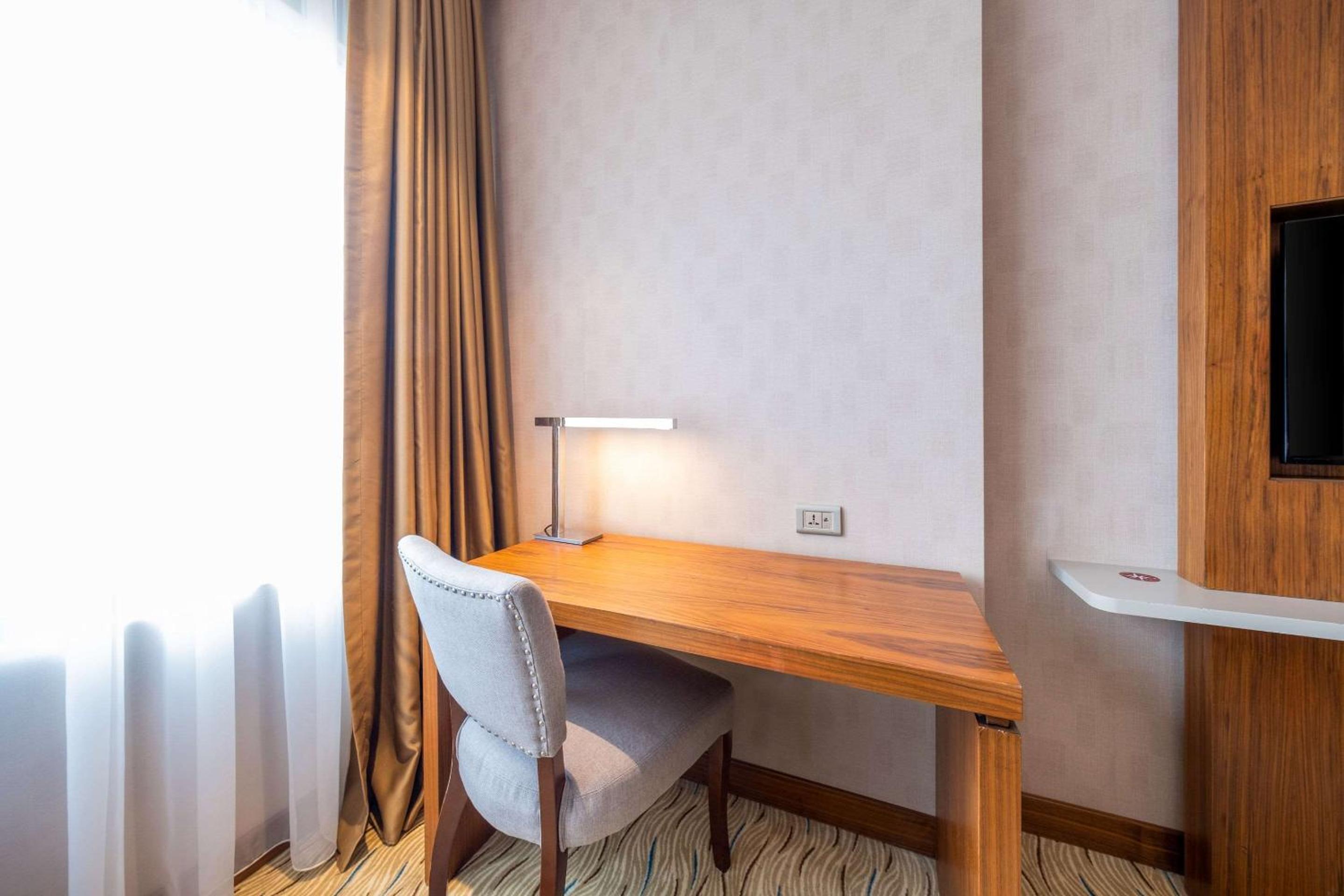Standard Triple Room - Non-Smoking photo 2