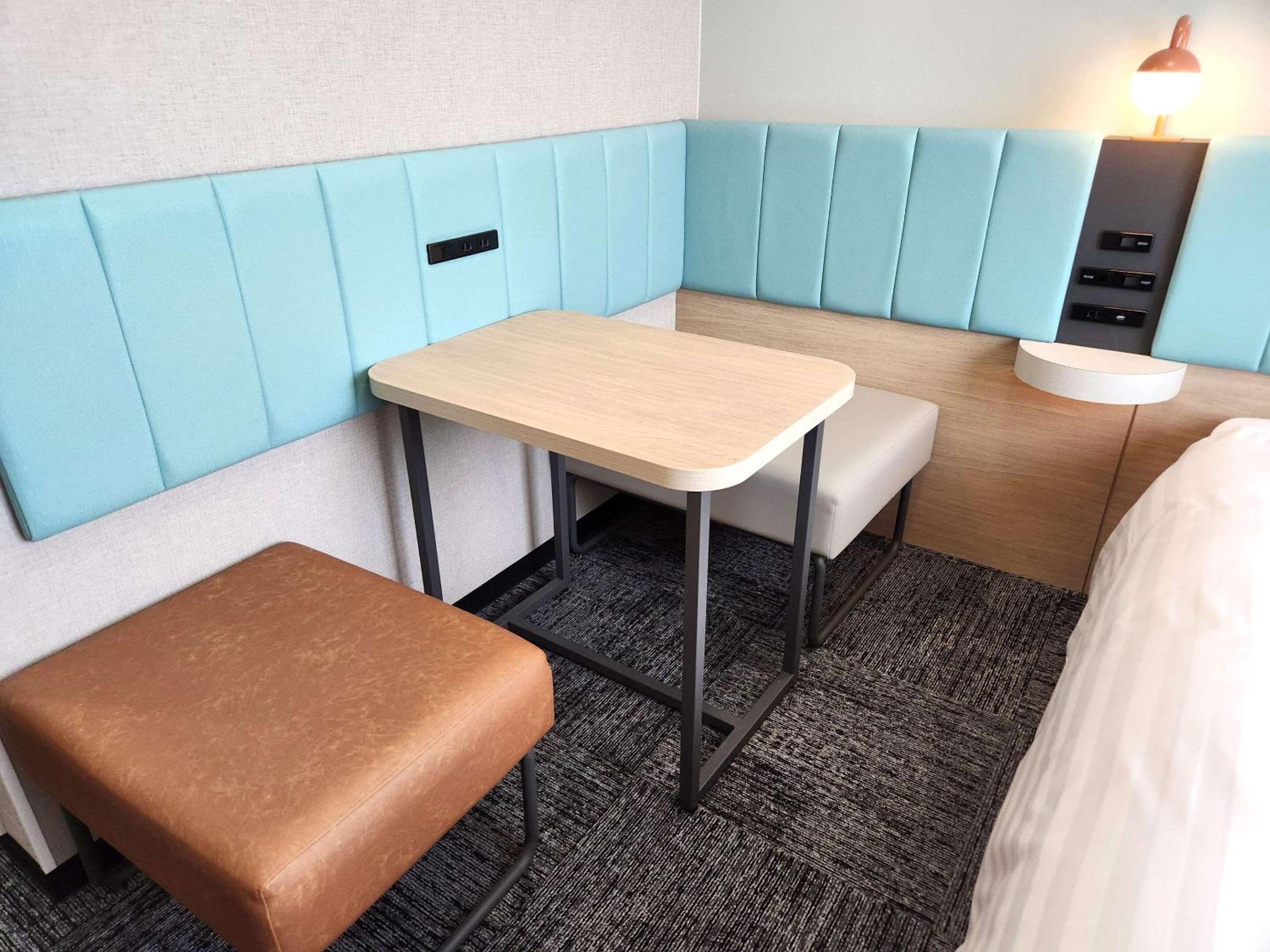 Double Room - Non-Smoking  - Photo 4