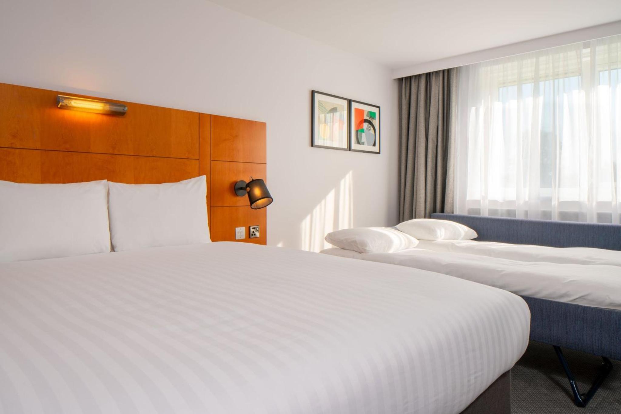 Premium Double Room with sofa bed - Photo 2
