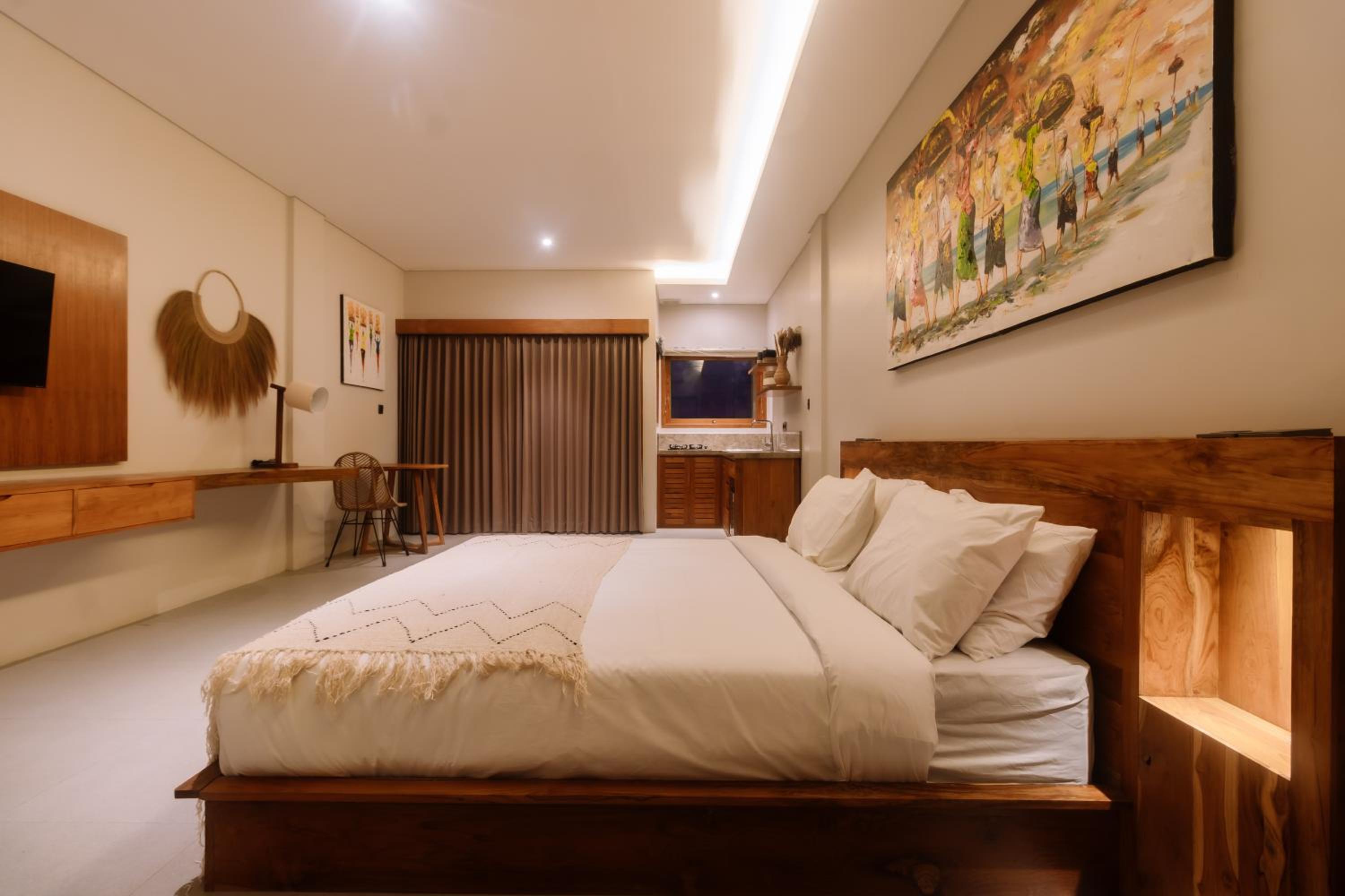 Deluxe Suite - Photo 10