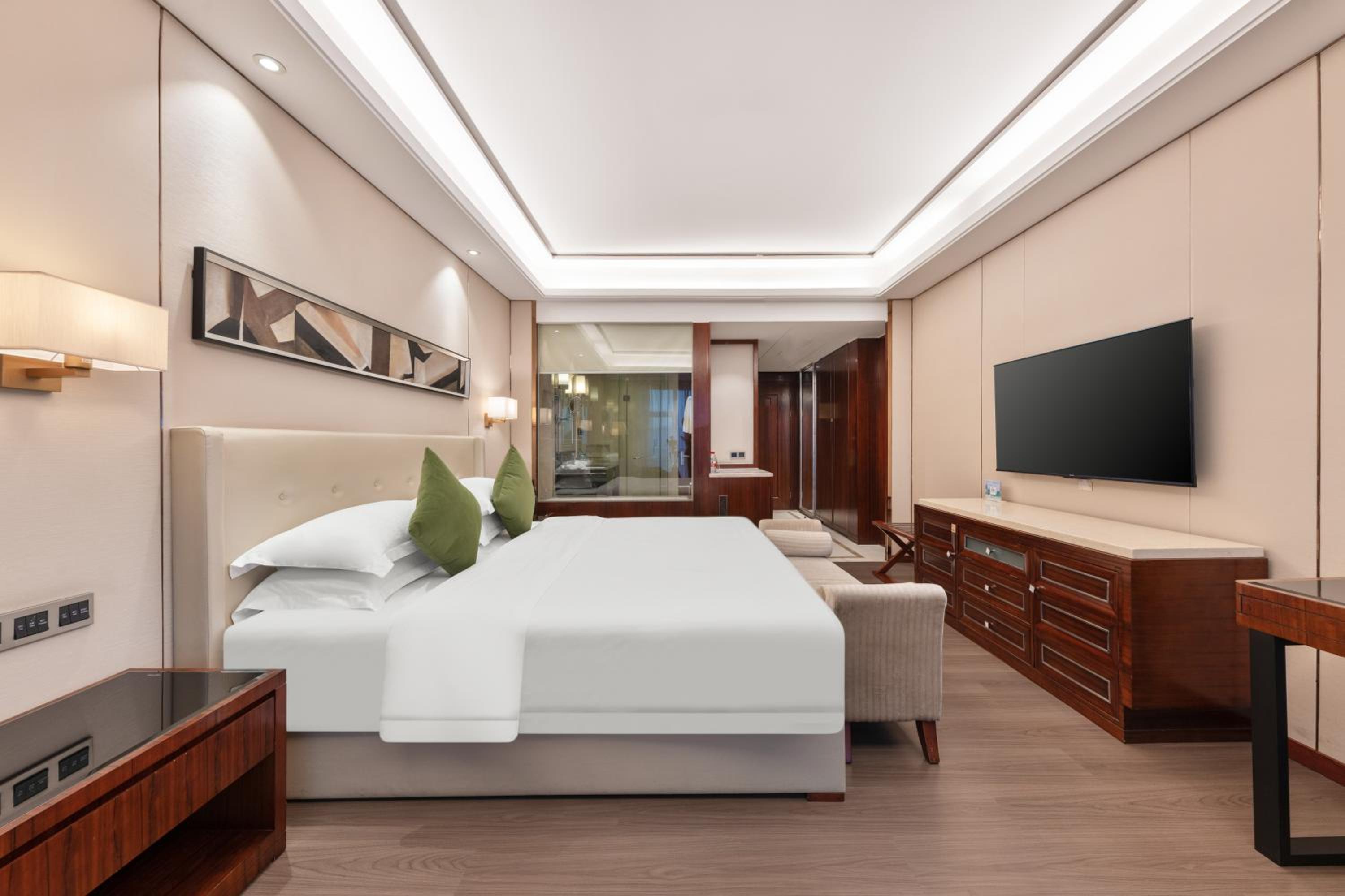 Executive Business King Room - Non-Smoking