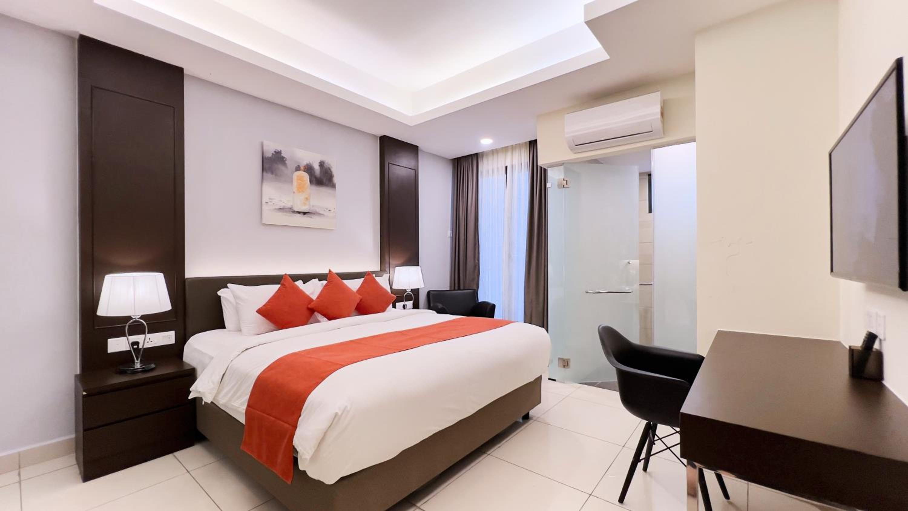 Two-Bedroom Suite photo 3