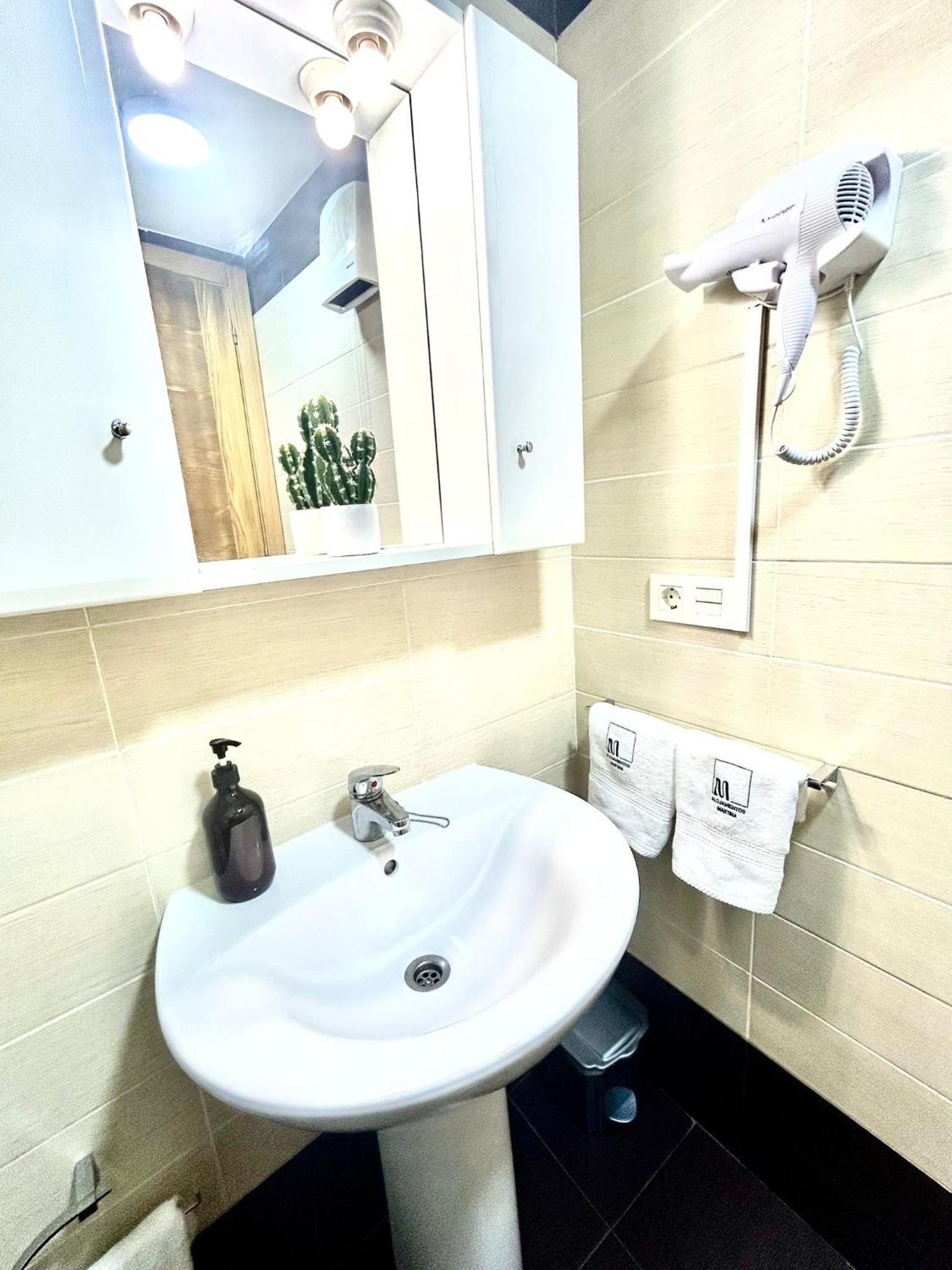 Two-Bedroom Apartment - Photo 5