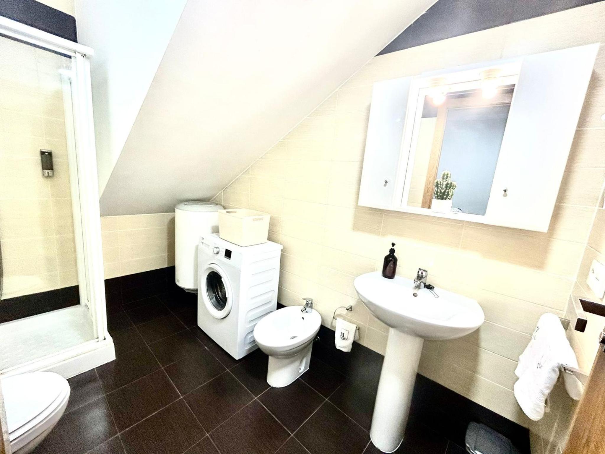 Two-Bedroom Apartment - Photo 6