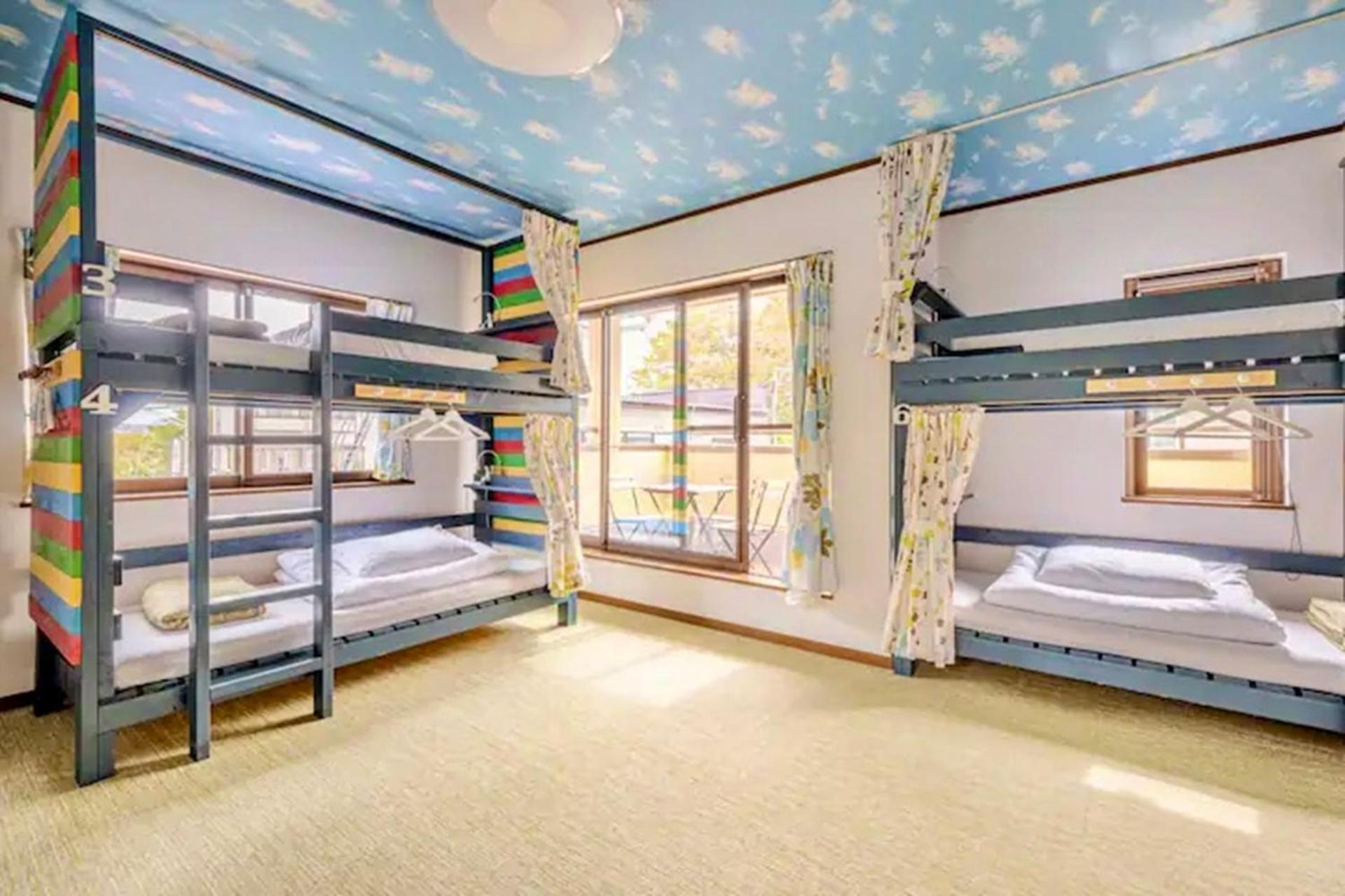 Bunk Bed in Mixed Dormitory Room