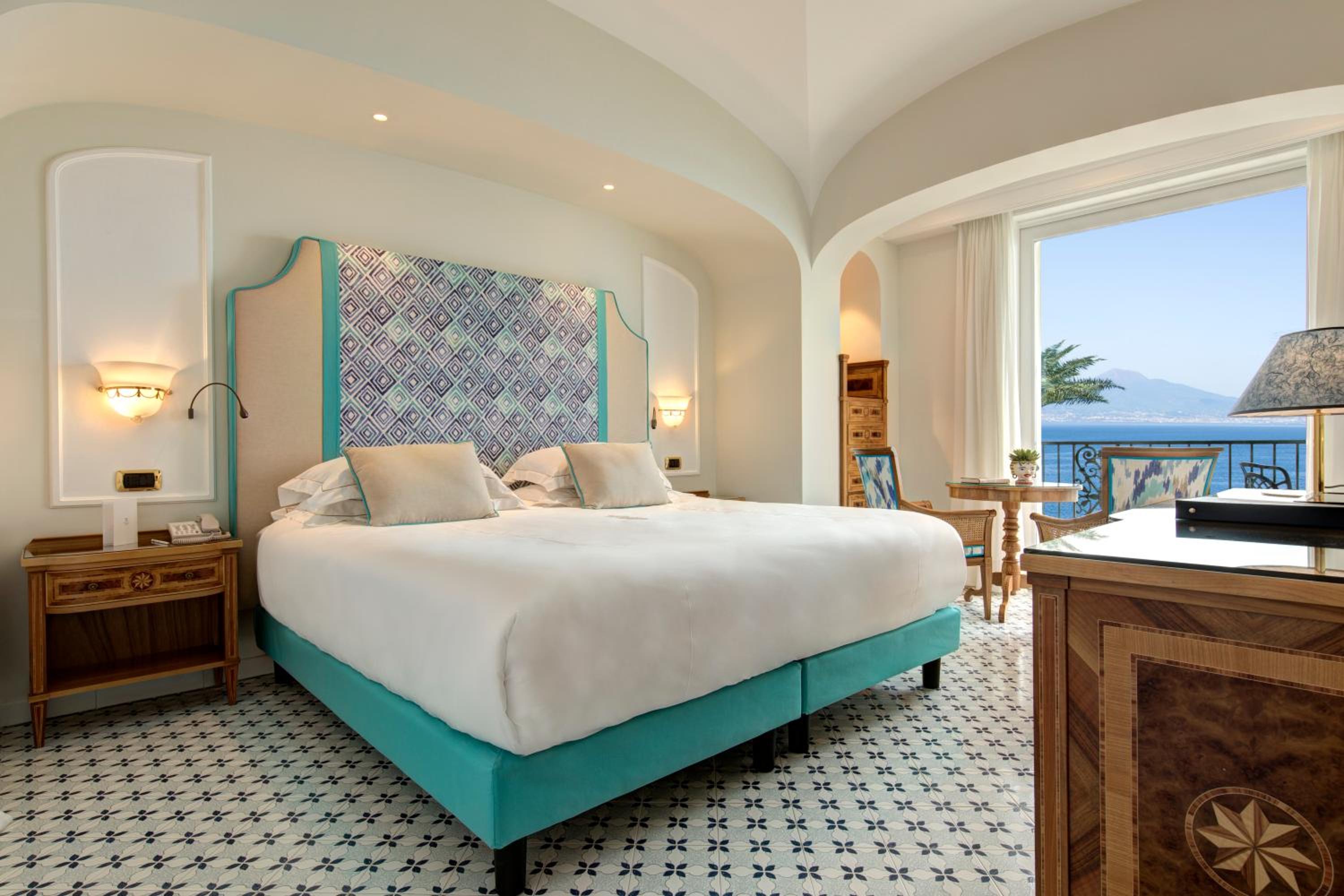 Prestige Double or Twin Room with Sea View - Photo 3