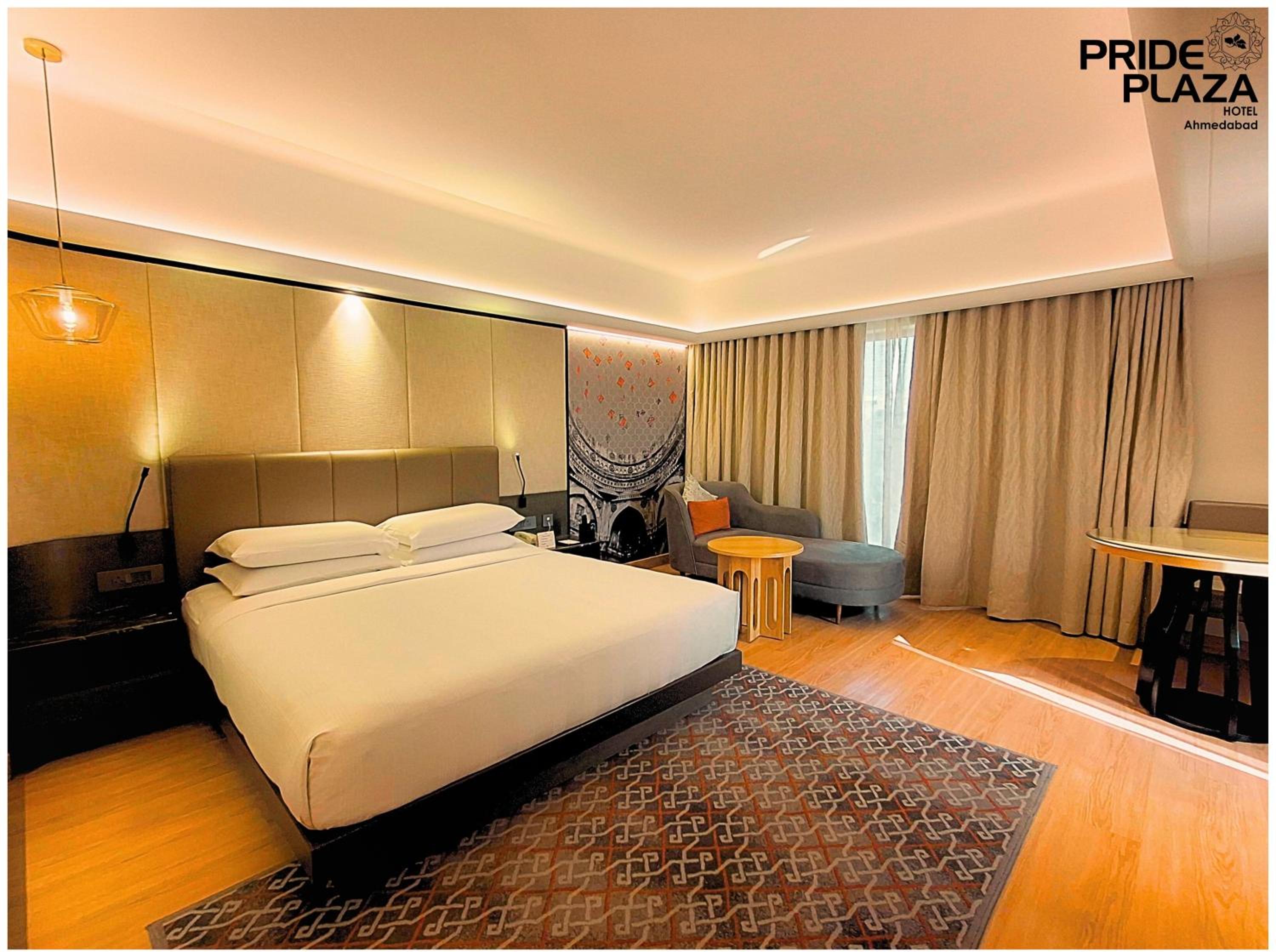 Deluxe Double Room - Photo 9