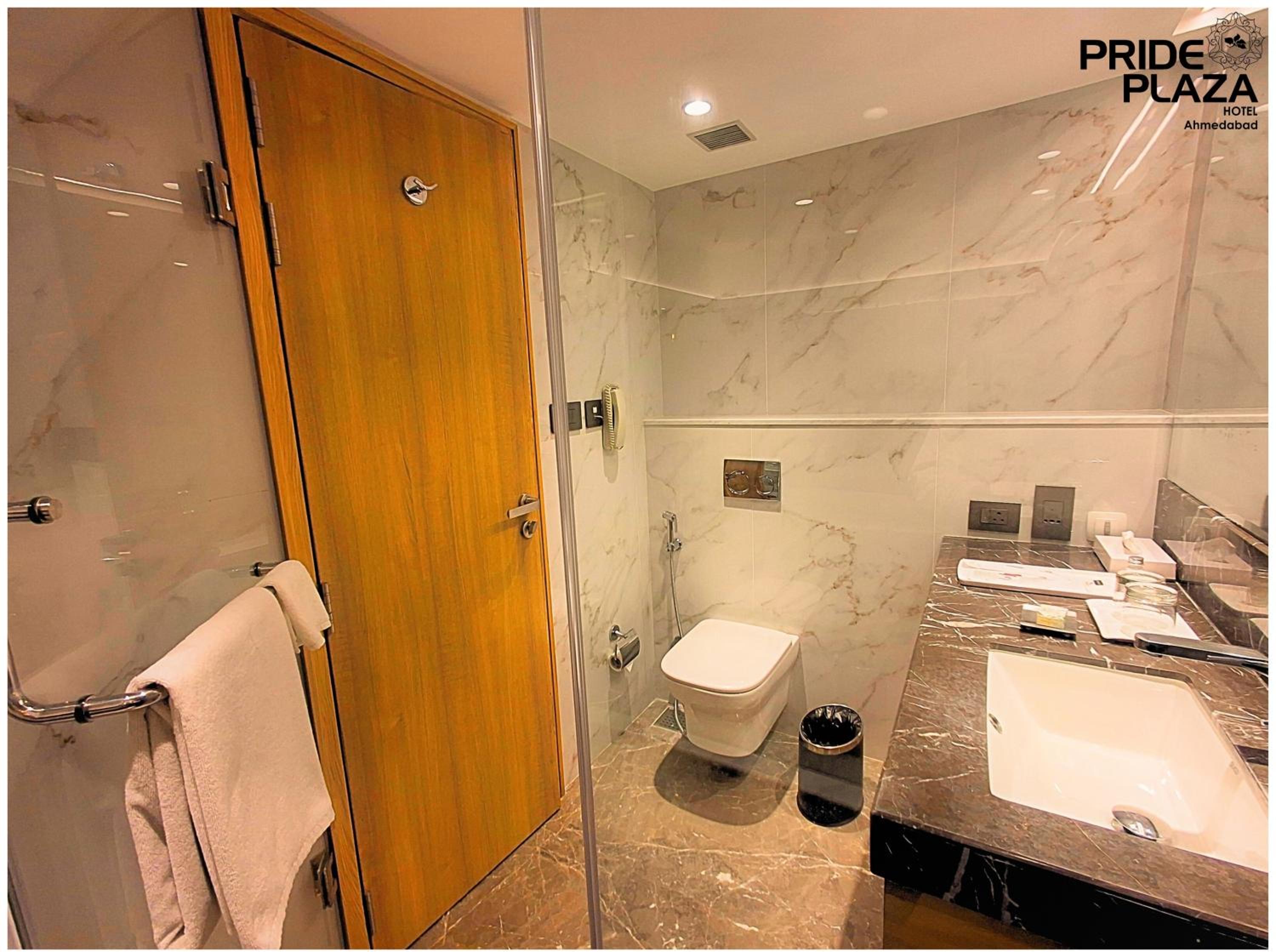 Deluxe Double Room - Photo 3