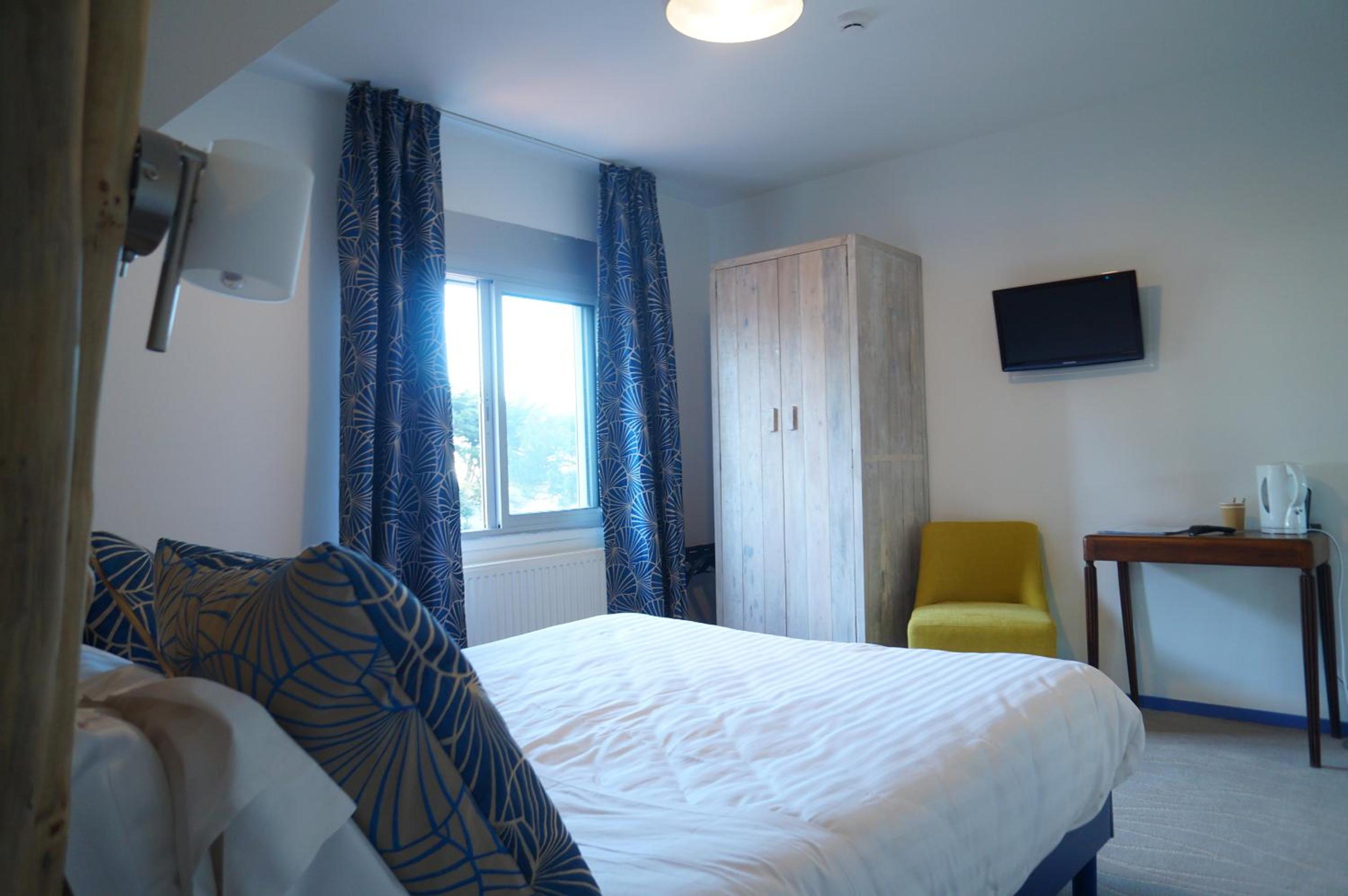 Small Double Room photo 1