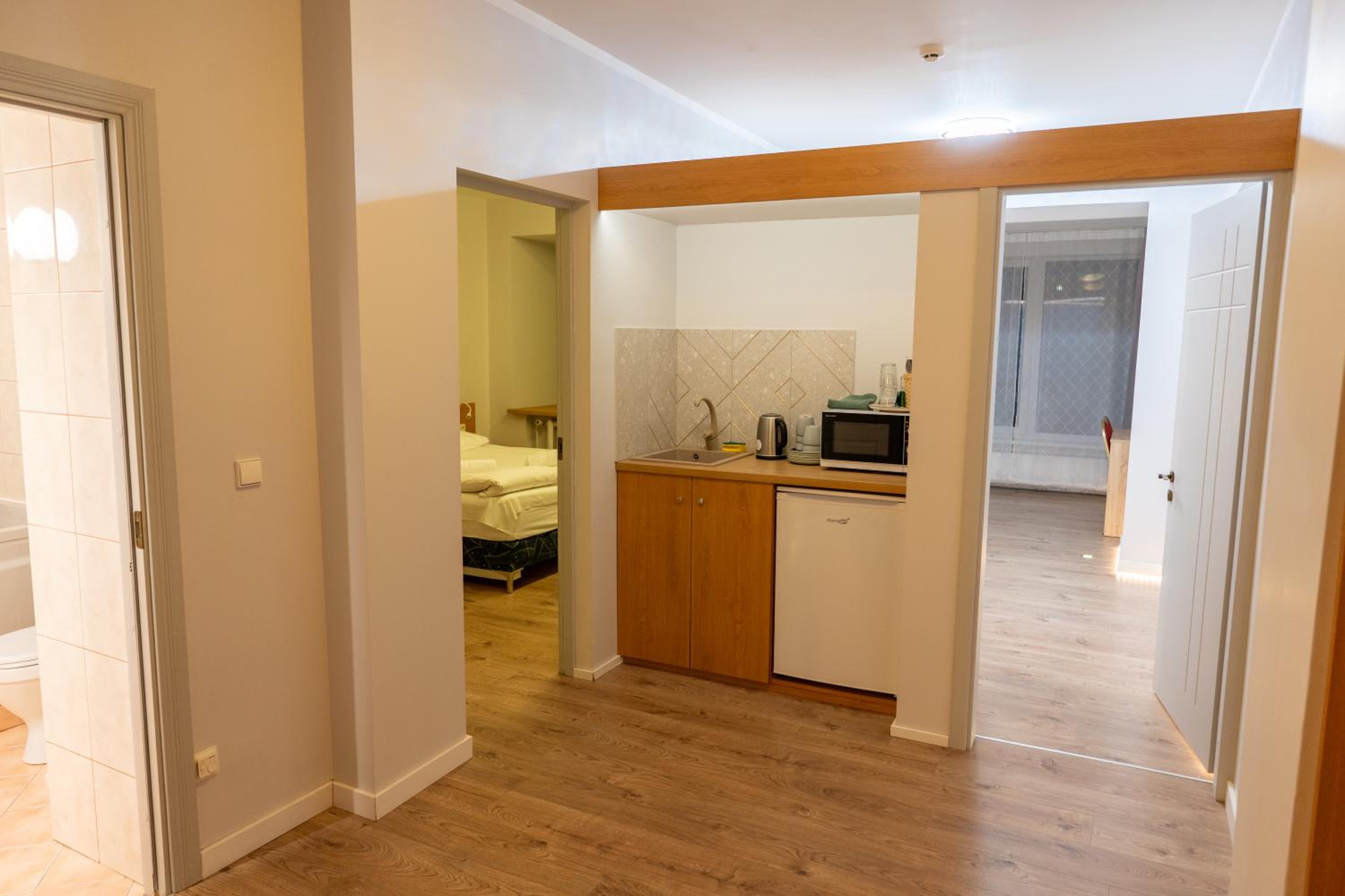 Family Room with Bath - Photo 7