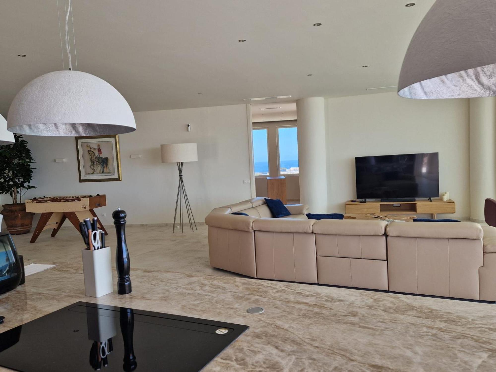 Villa de Tres Habitaciones