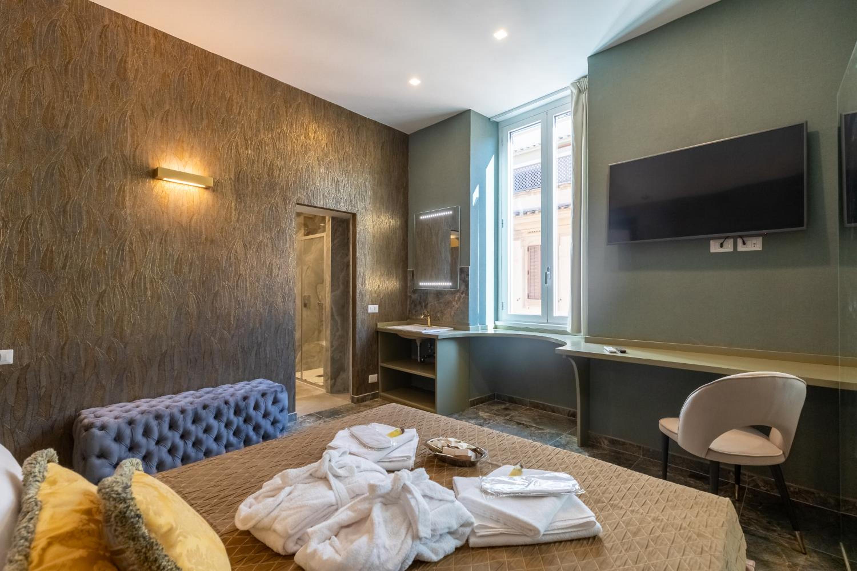 Superior Double Room photo 2