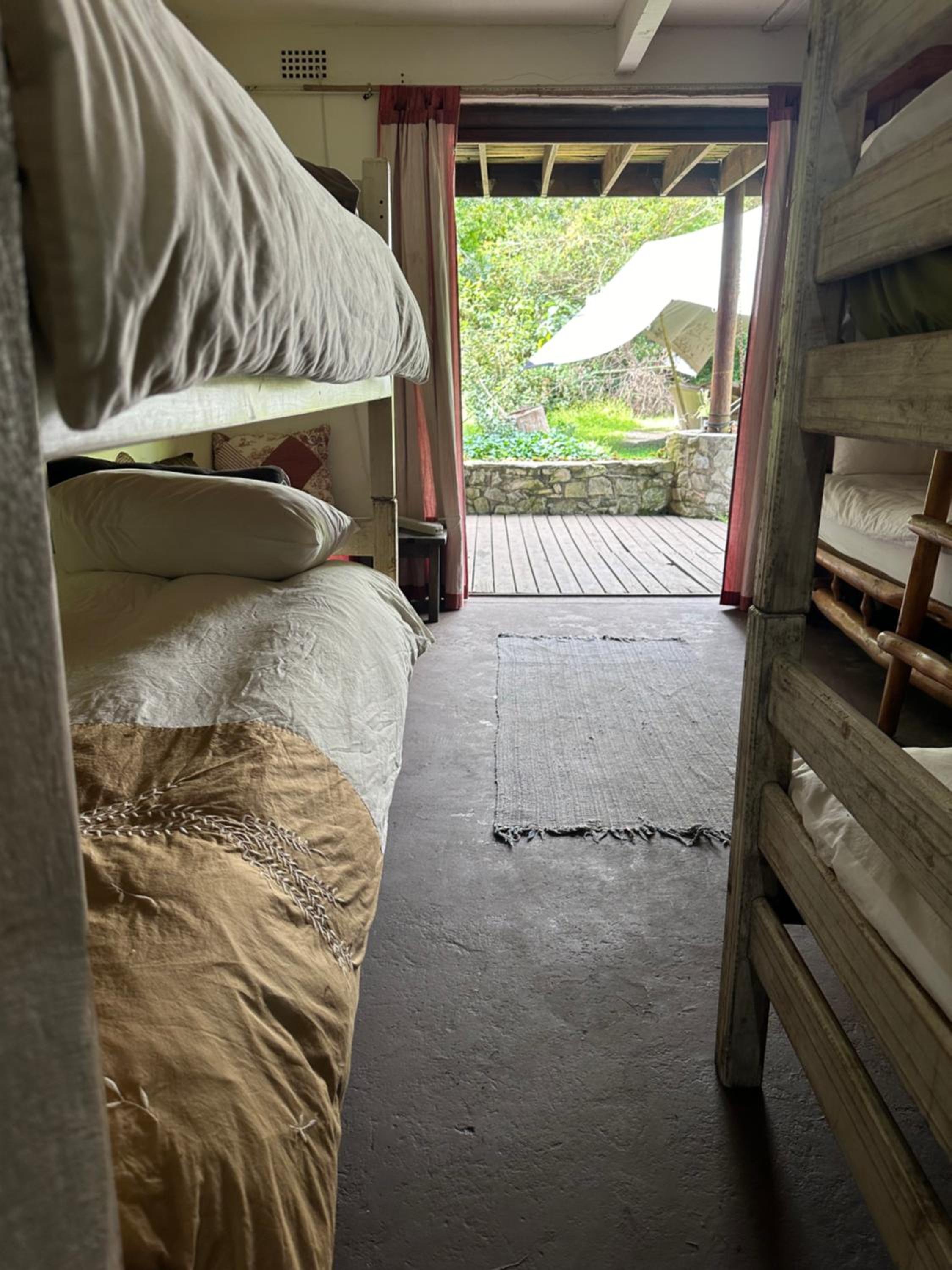 Bed in 6-Bed Mixed Dormitory Room photo 2