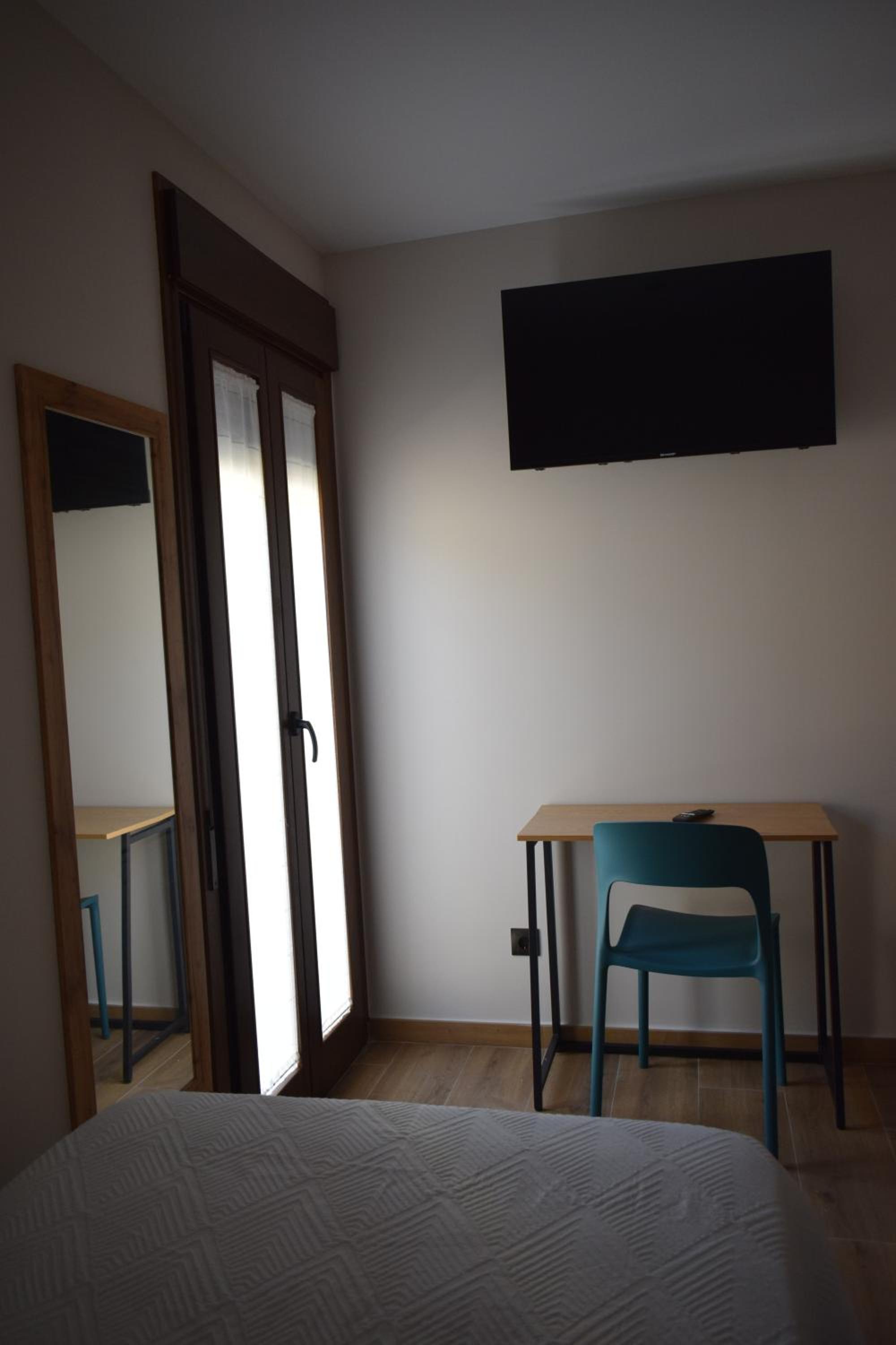 Standard Double Room photo 3