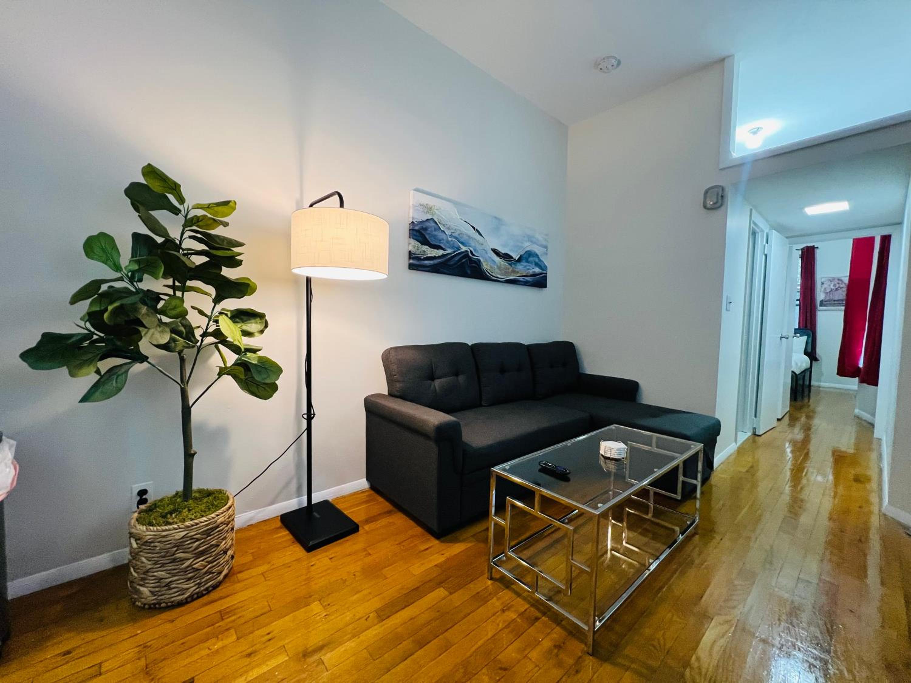 Two-Bedroom Apartment photo 2