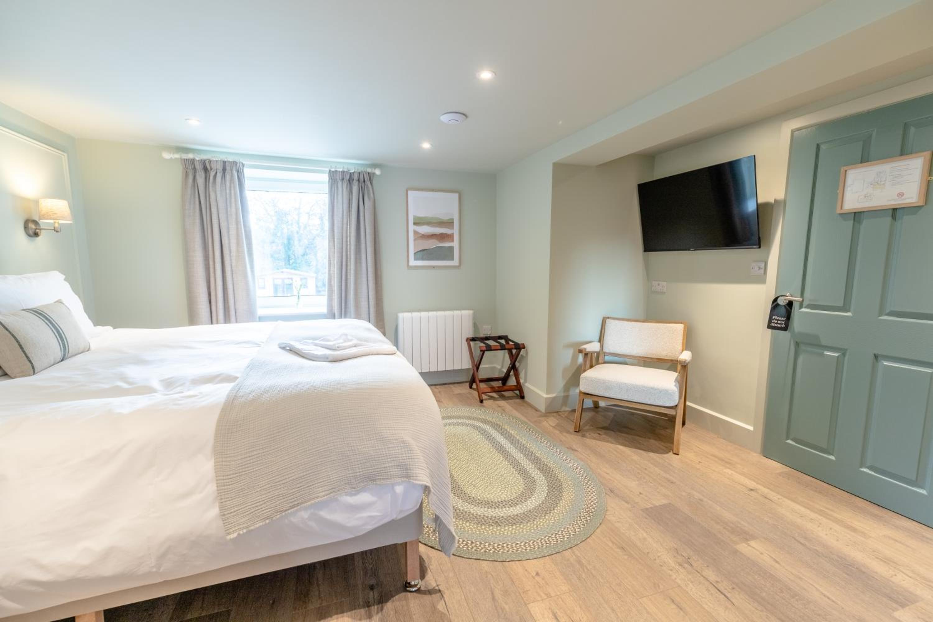 Double or Twin Room photo 2