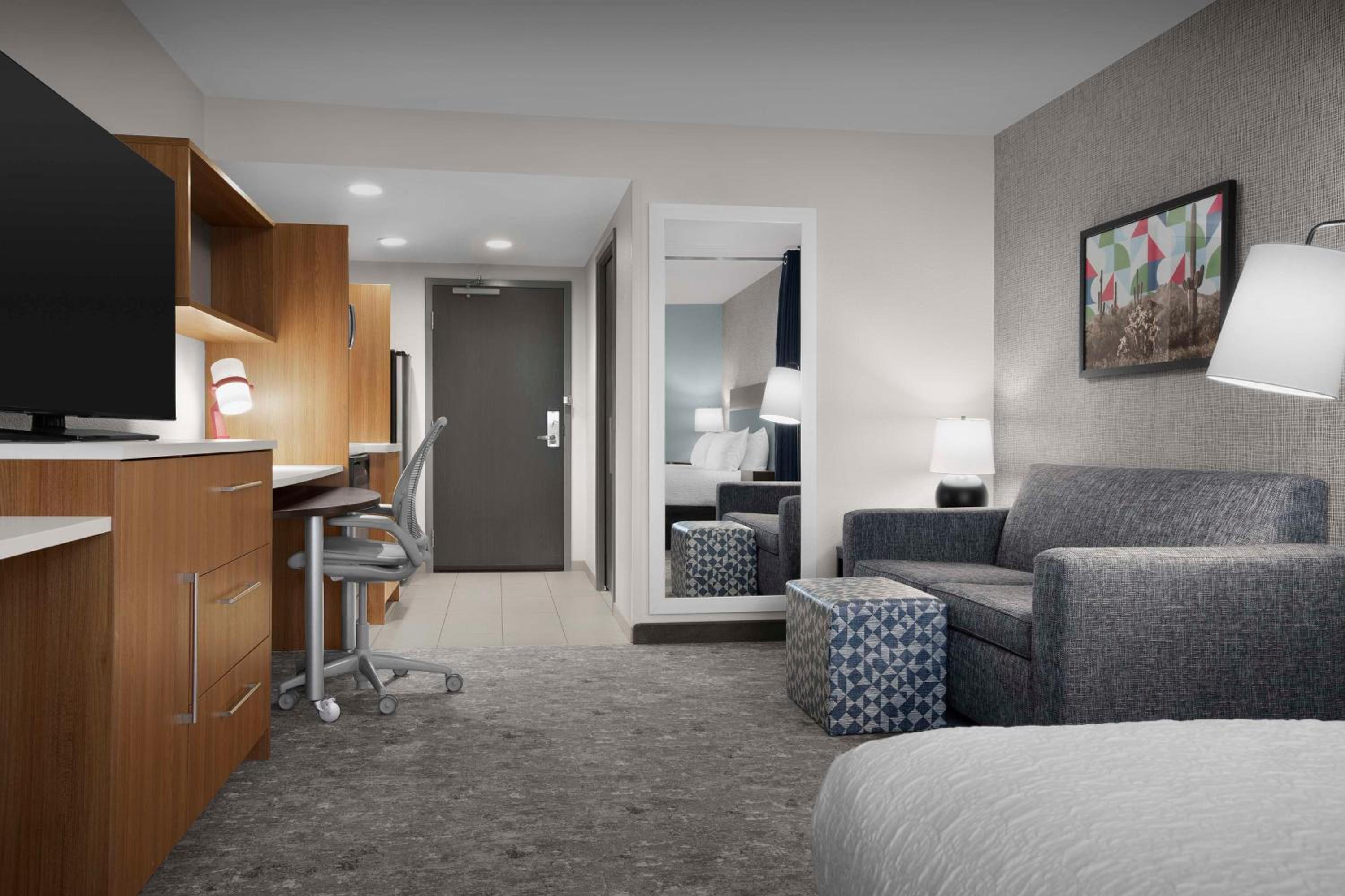 King Studio Suite photo 2