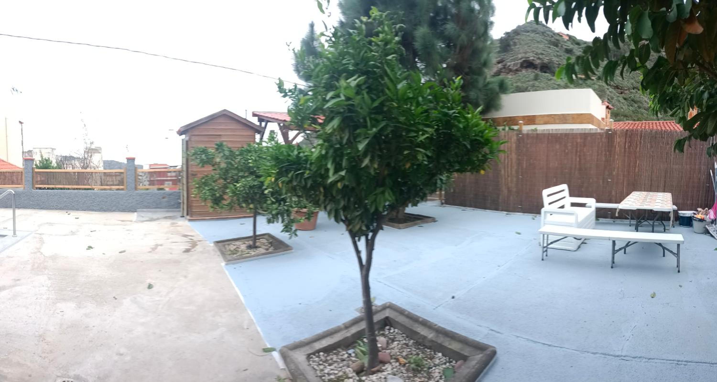 One-Bedroom House photo 2
