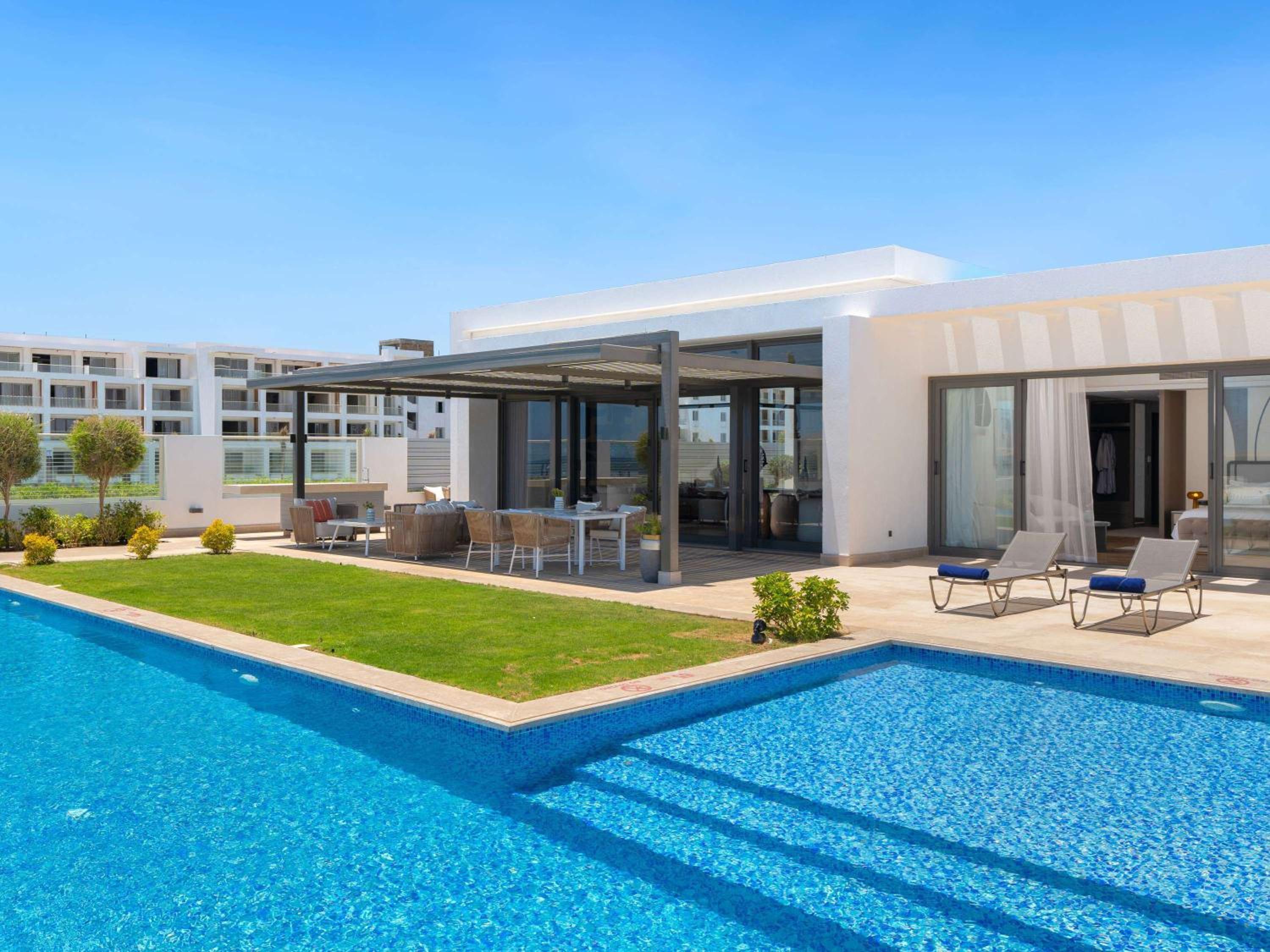 Premium Villa - Photo 4