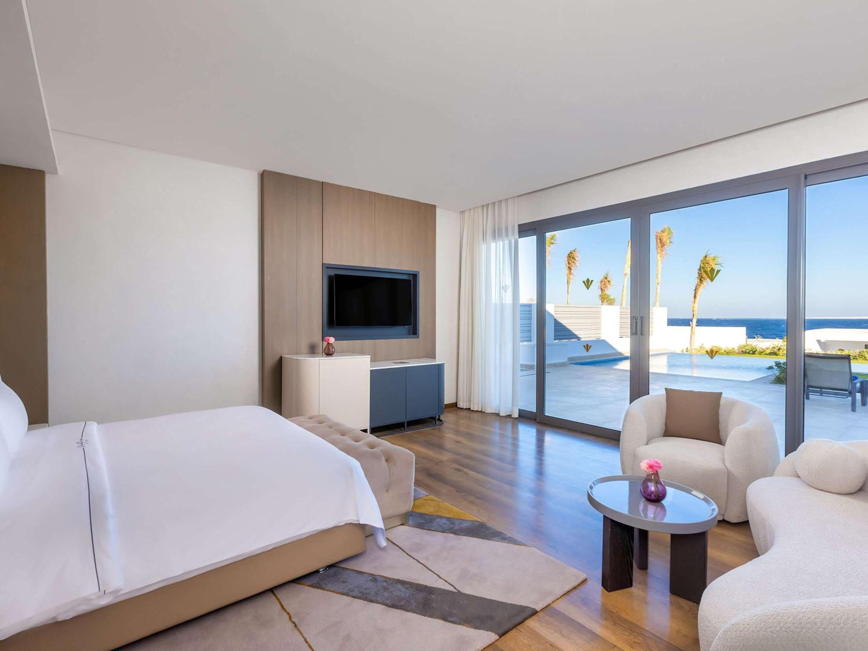 Premium Villa - Photo 3