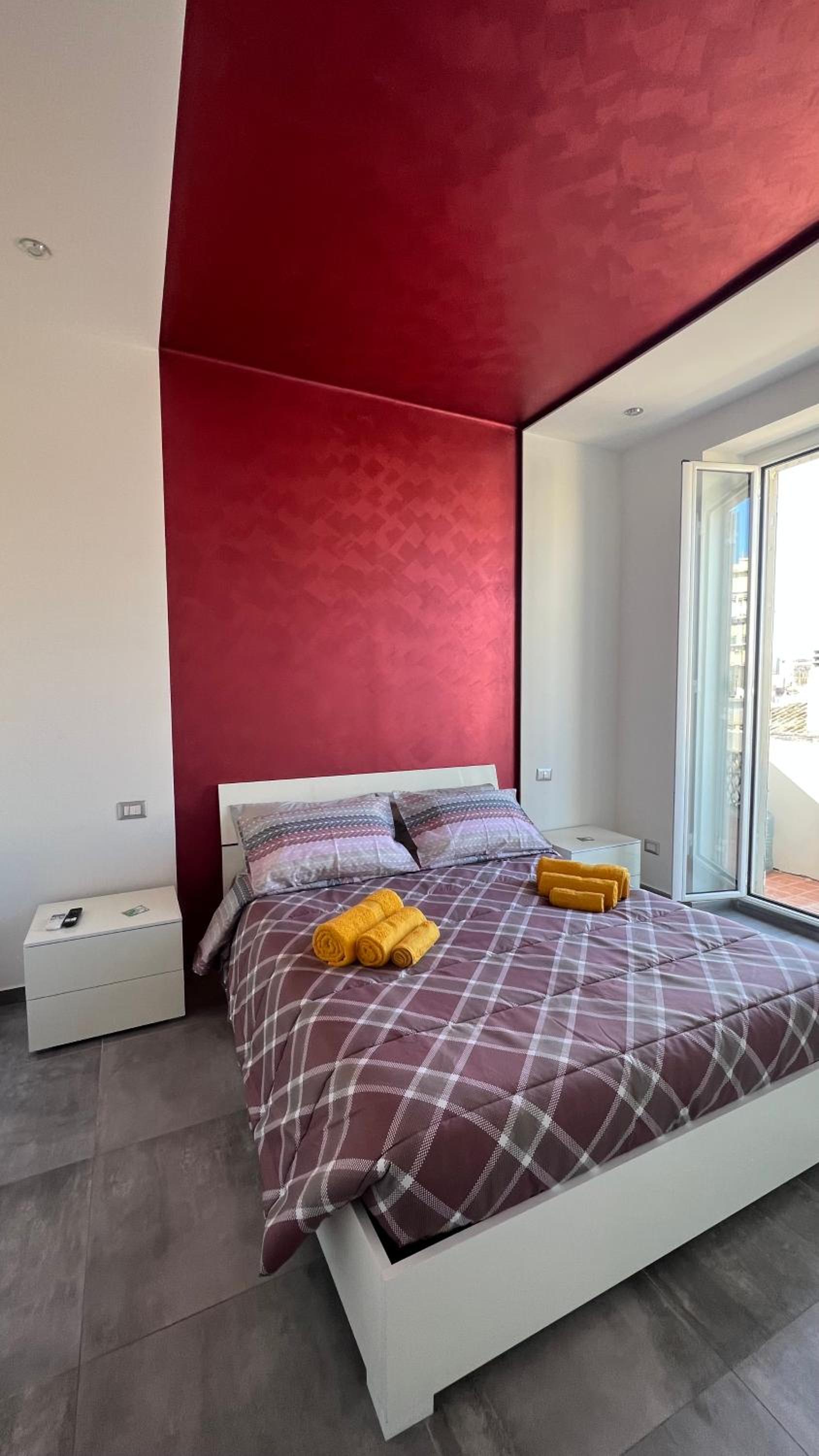 One-Bedroom Apartment With Balcony