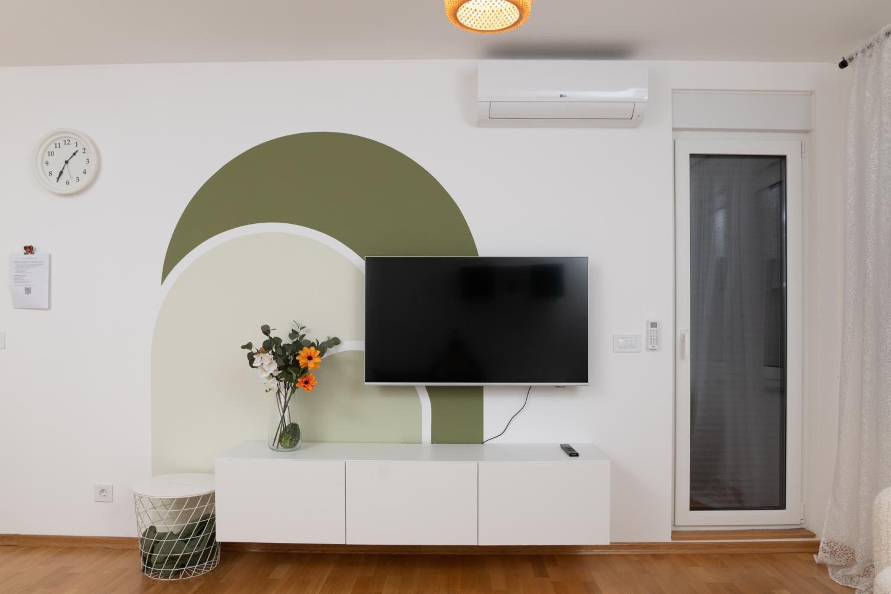 Two-Bedroom Apartment photo 3