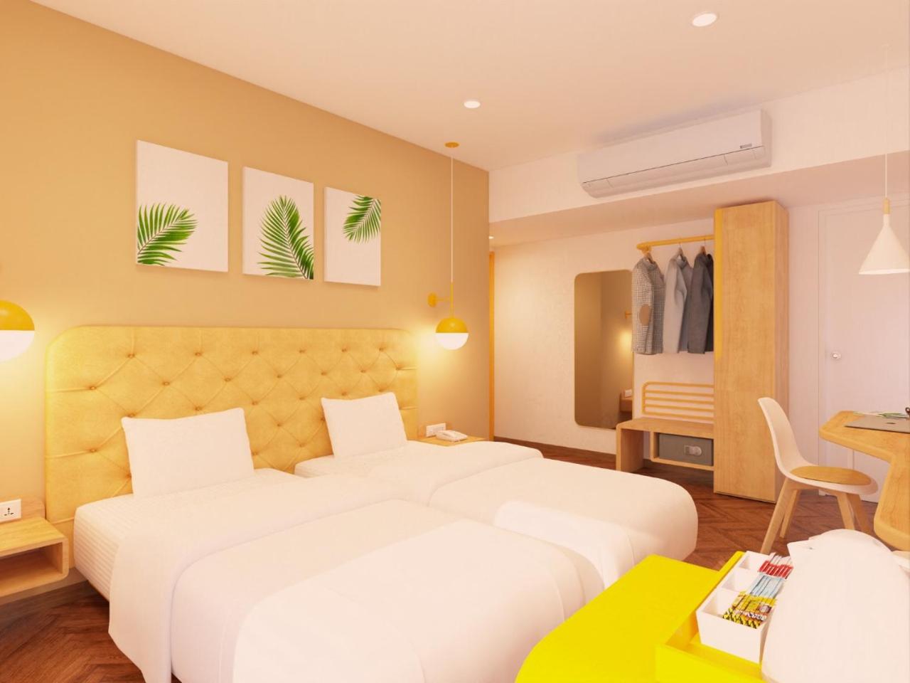 Standard Twin Room - Photo 2