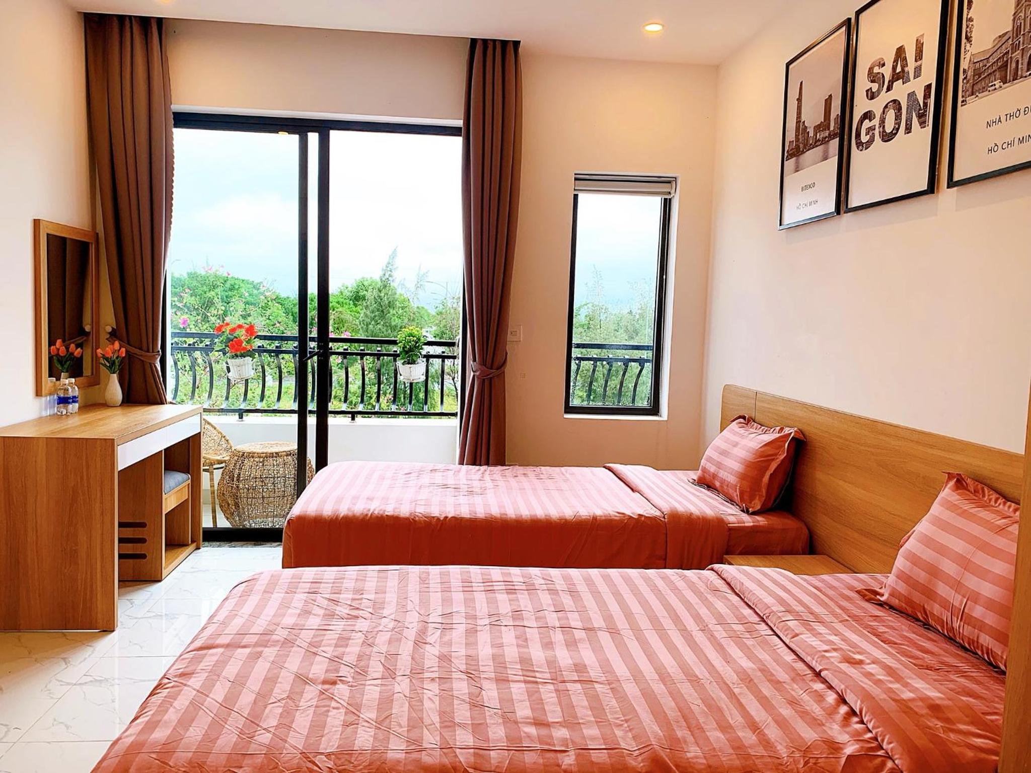 Twin Room with Garden View photo 1