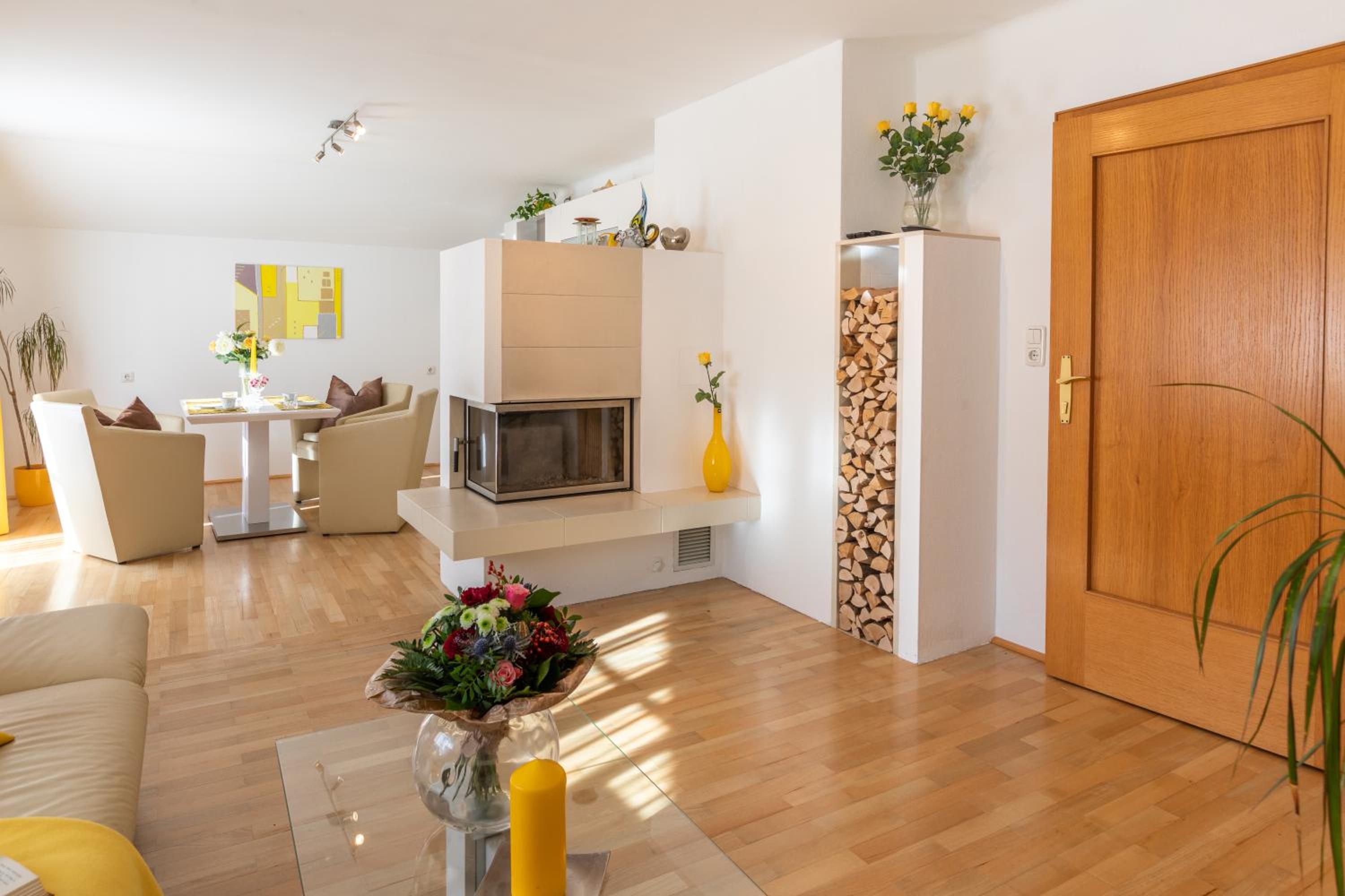 Superior One-Bedroom Apartment with Balcony