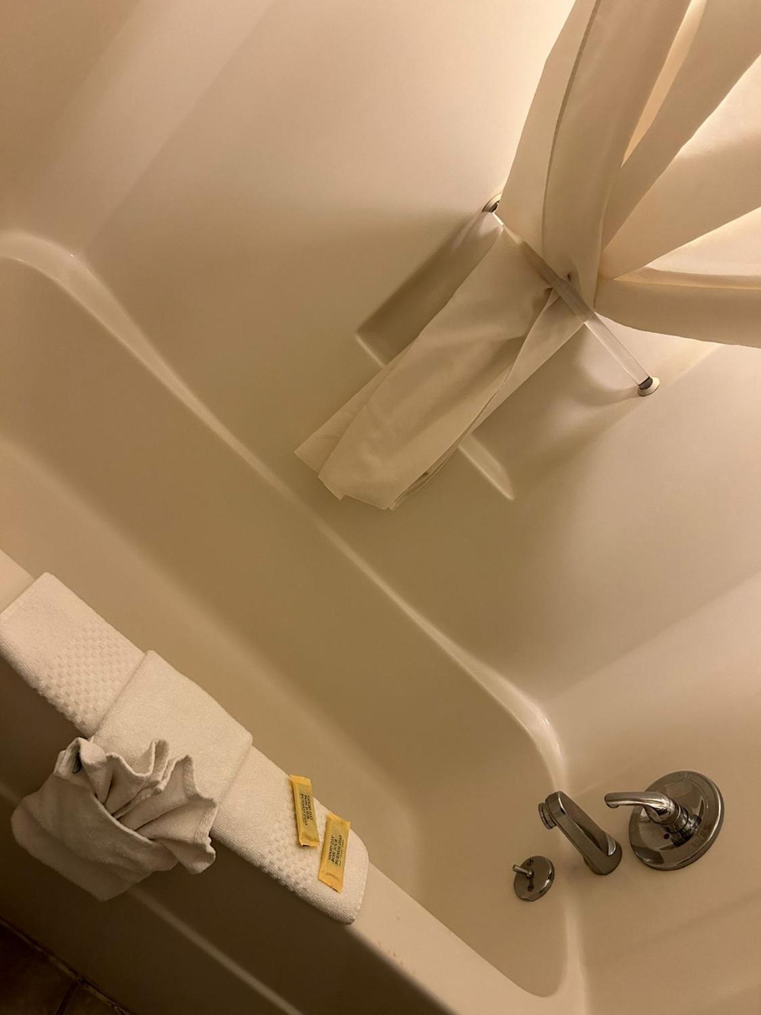 King Room with Spa Bath