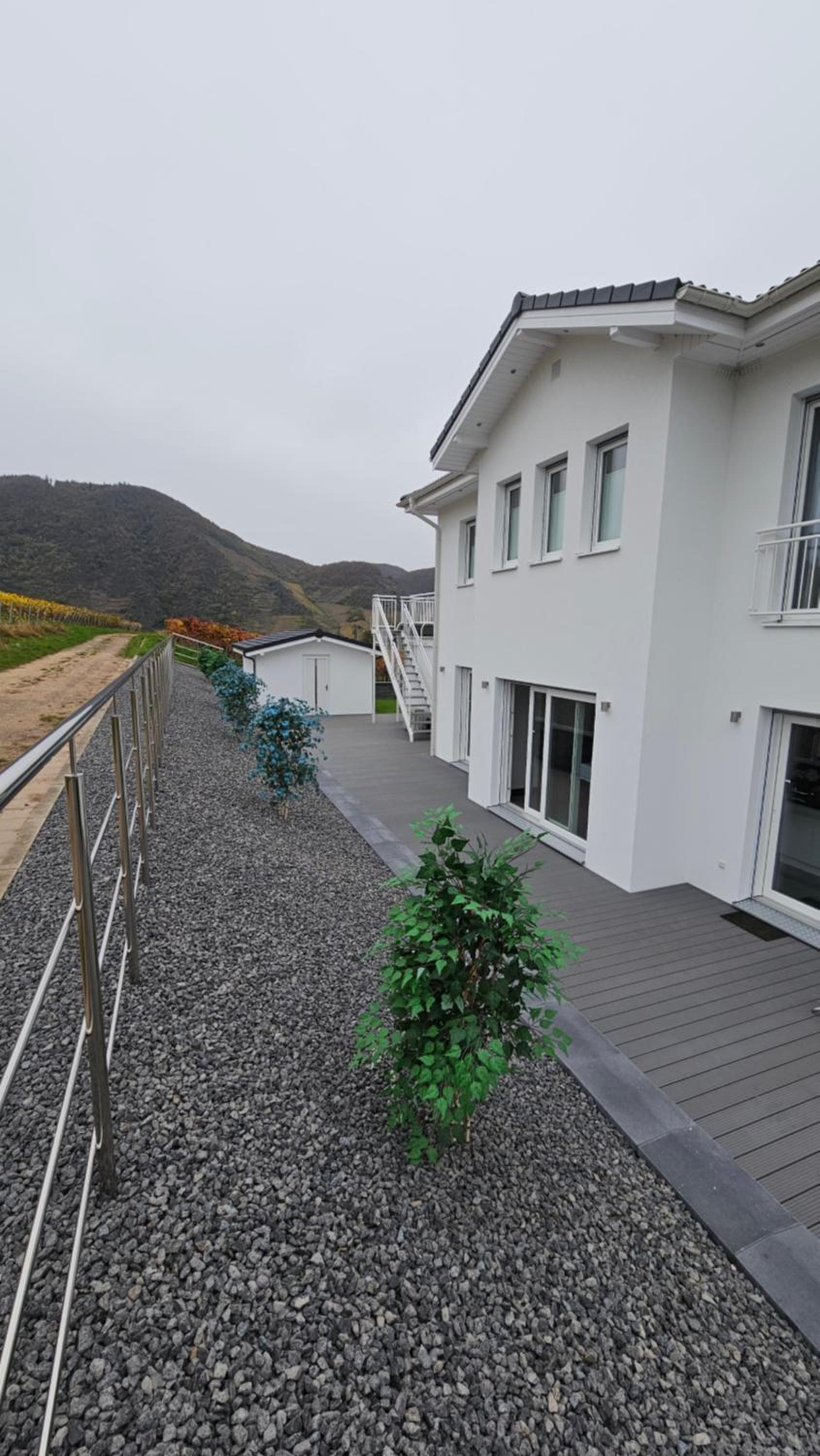 Three-Bedroom Villa photo 2