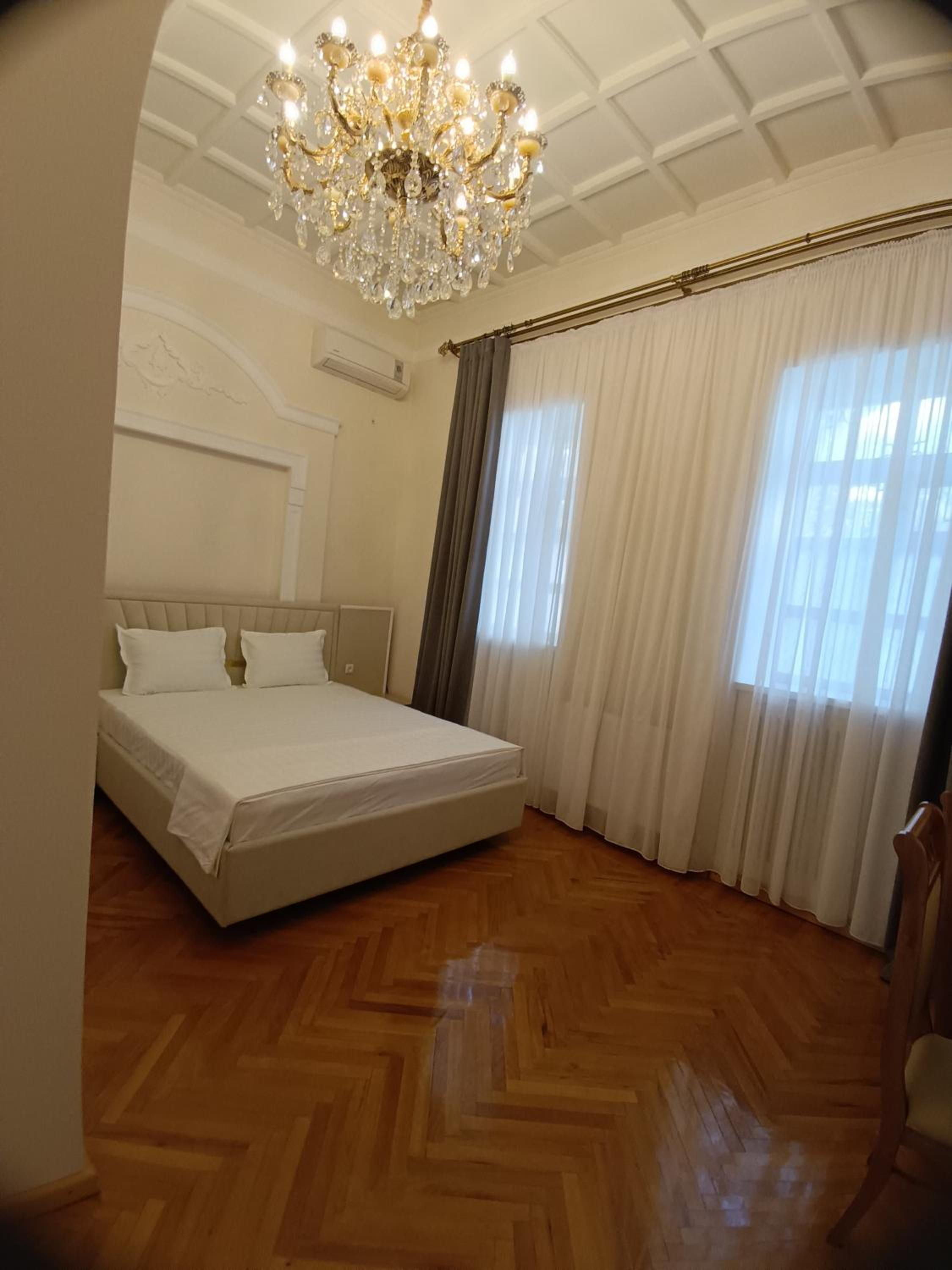 Deluxe Queen Room photo 3