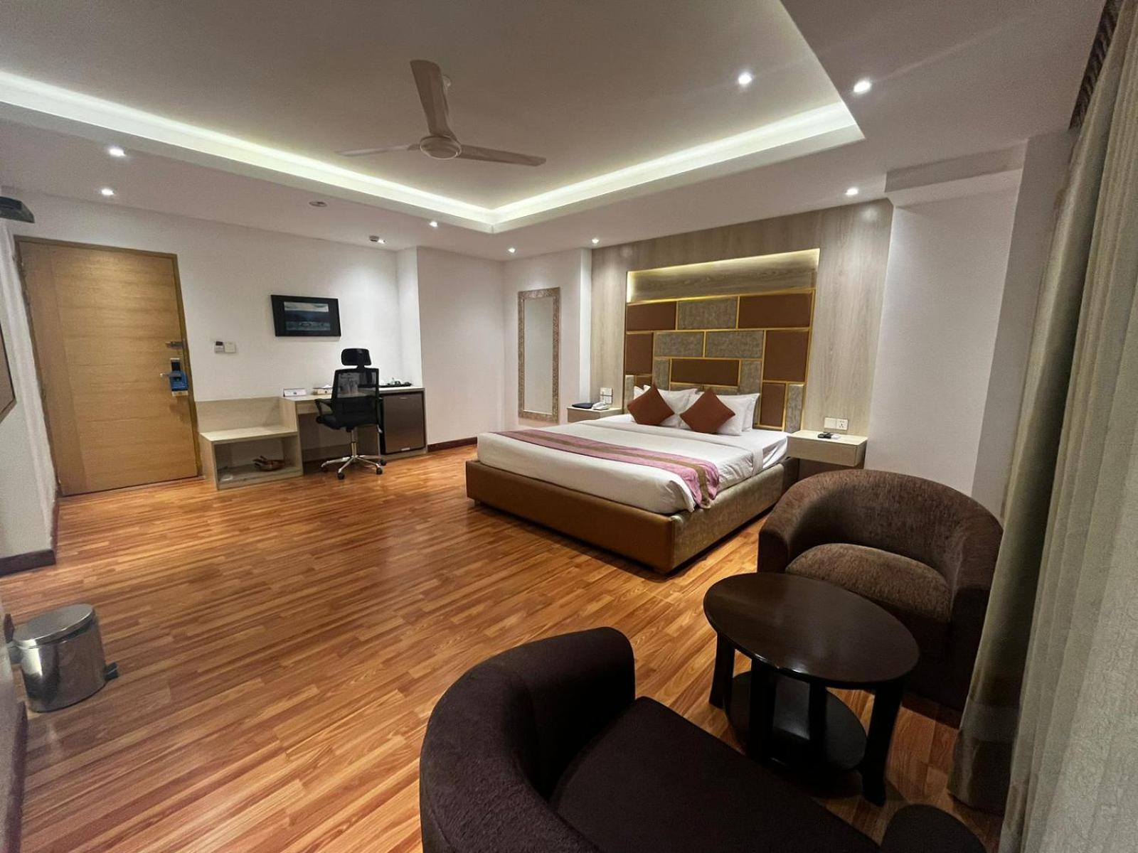 Junior Suite - Photo 8
