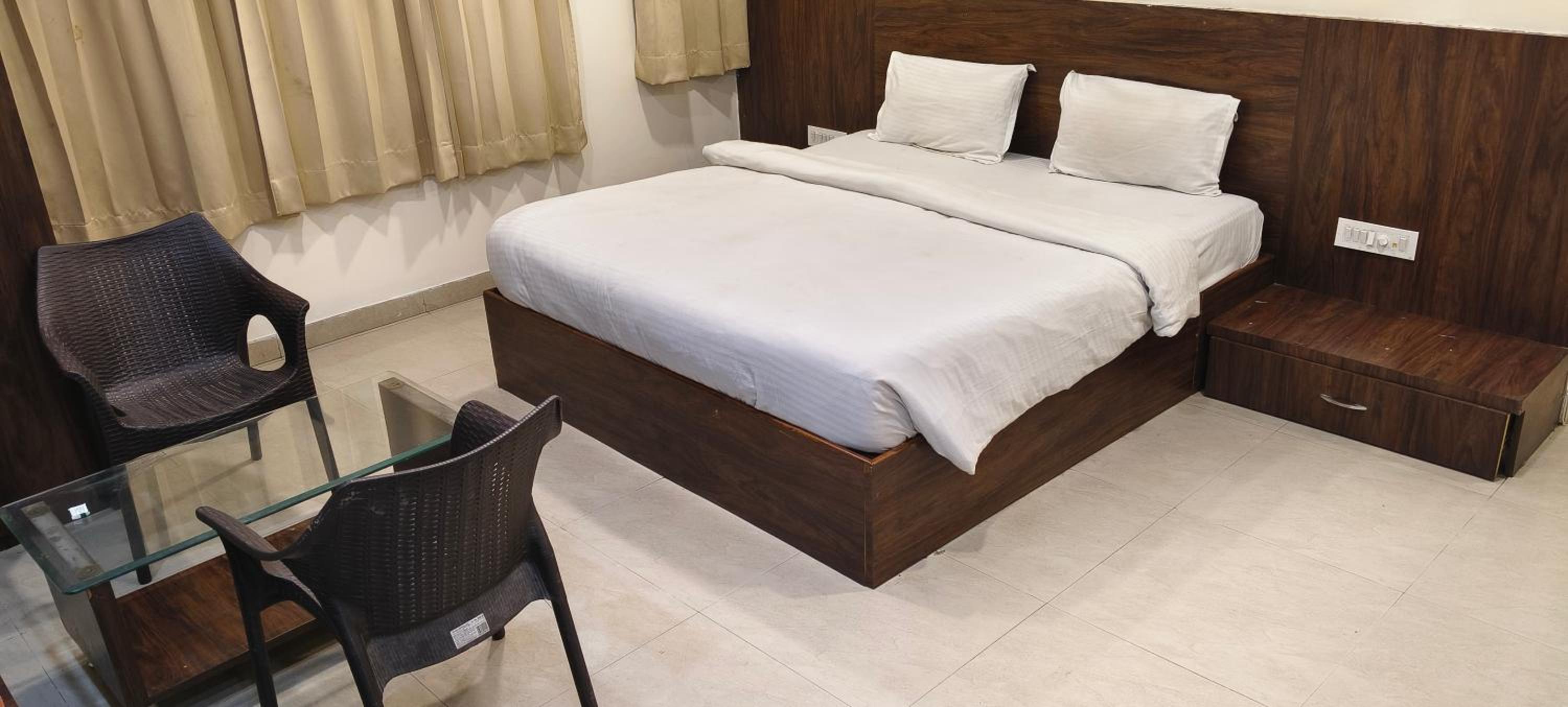 Triple Room With City View