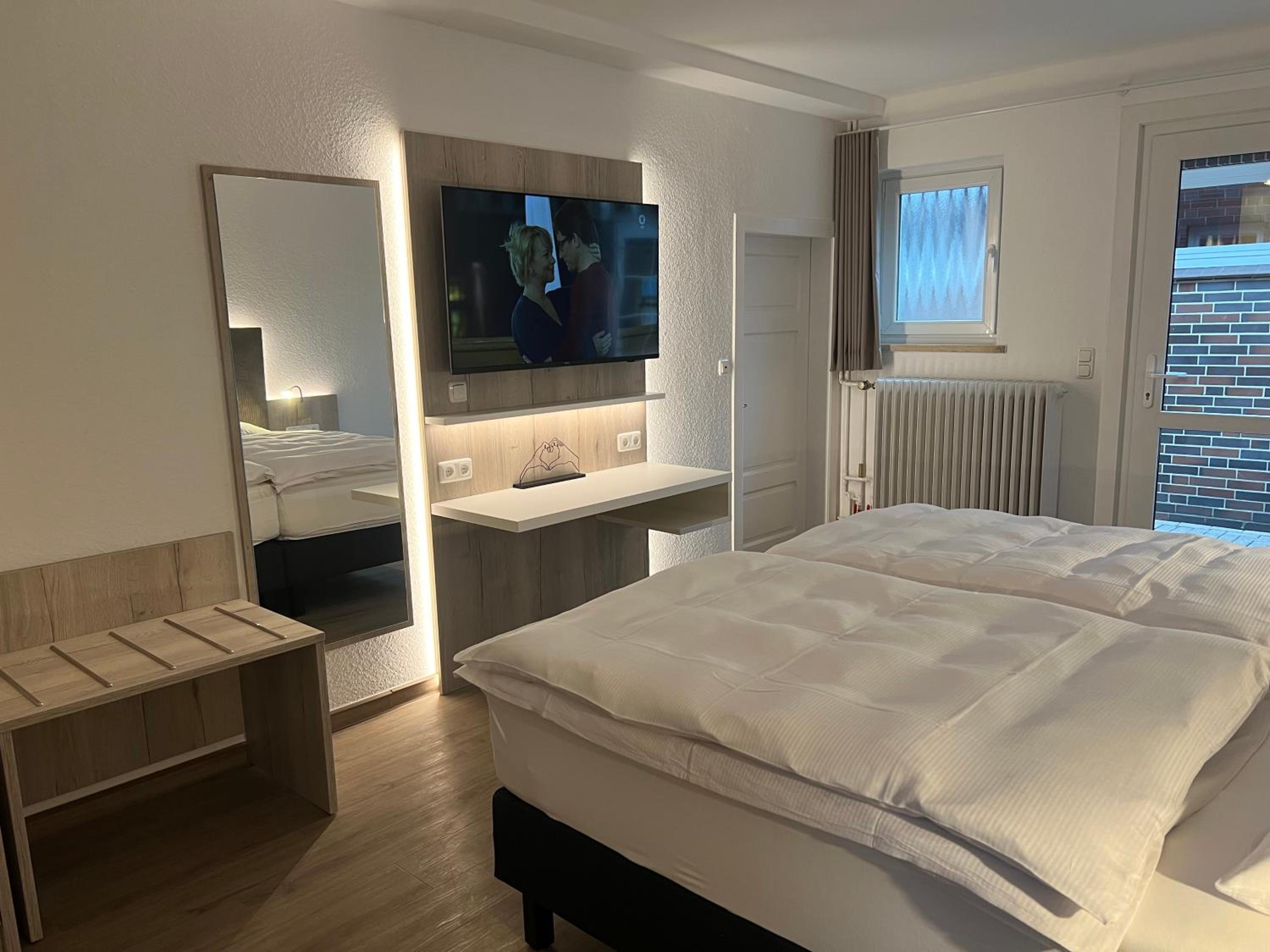 Suite - Photo 6